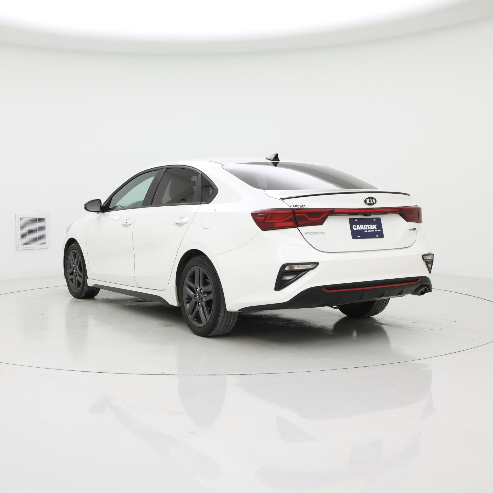 Thumbnail: 2021 Kia Forte - 2