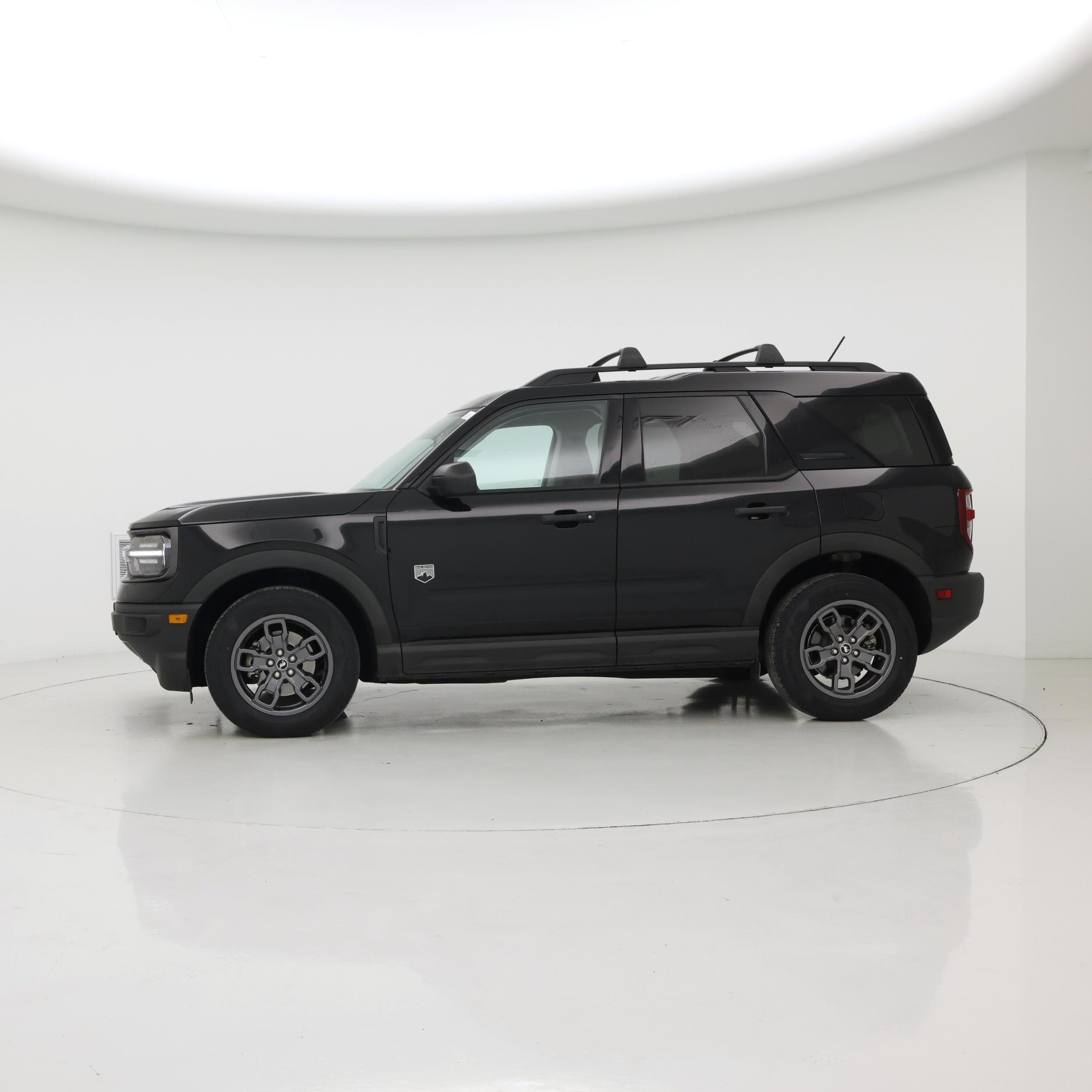 Thumbnail: 2021 Ford Bronco Sport - 3