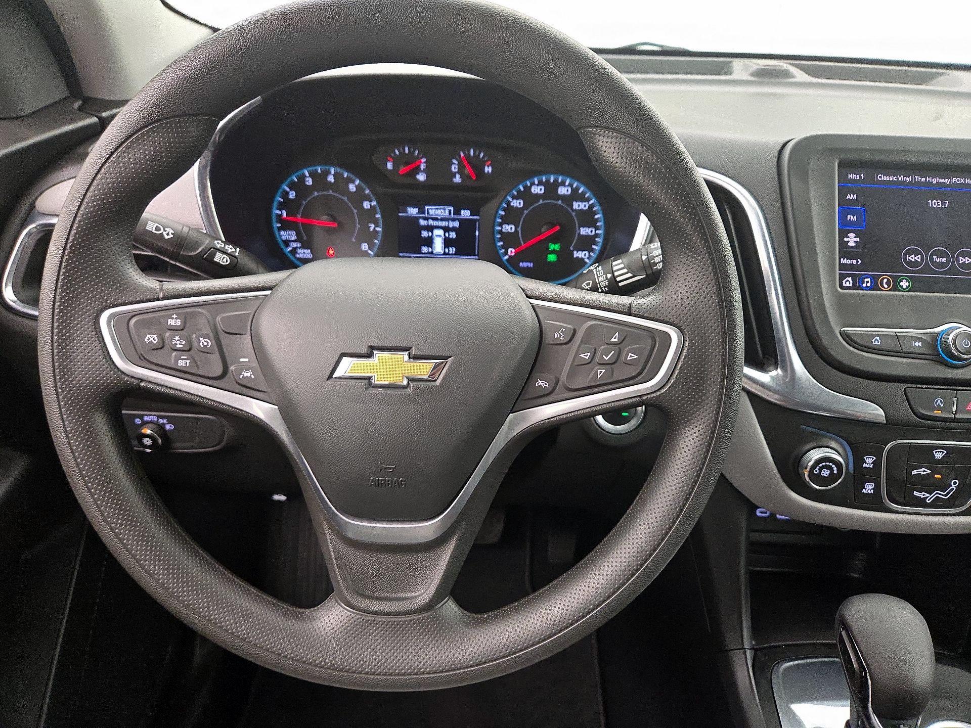 Thumbnail: 2023 Chevrolet Equinox - 10