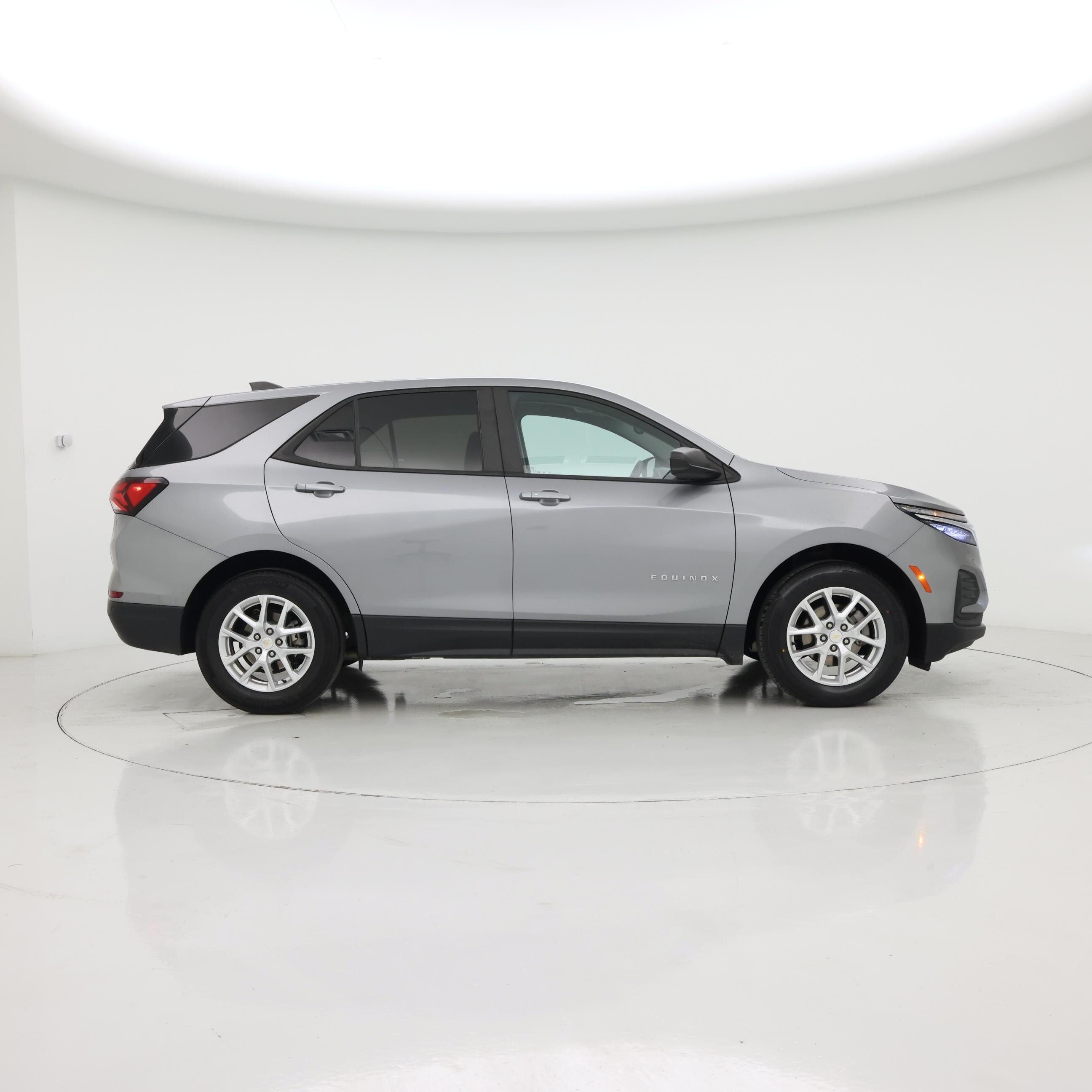 Thumbnail: 2023 Chevrolet Equinox - 7