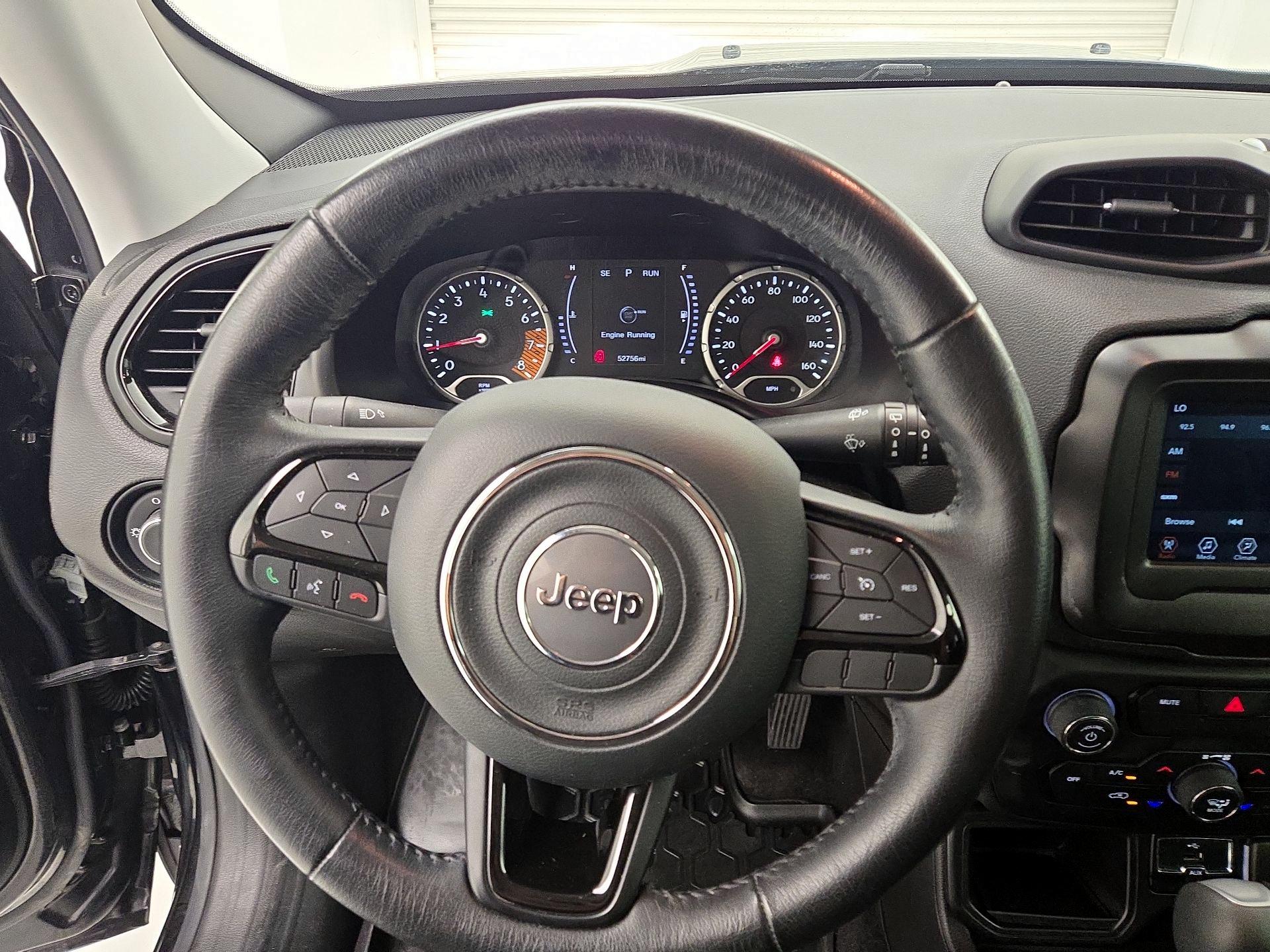 Thumbnail: 2020 Jeep Renegade - 10