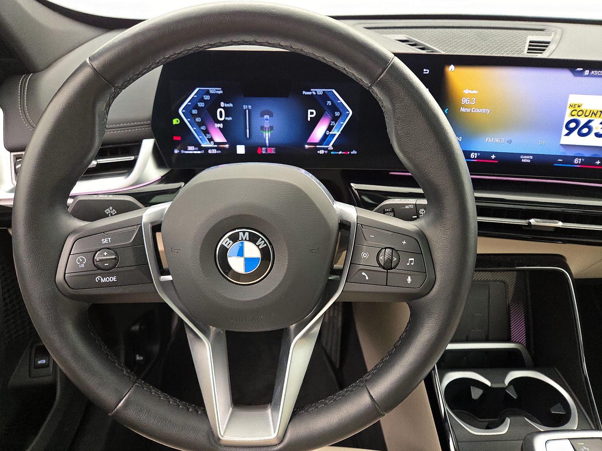 Thumbnail: 2023 BMW X1 - 10