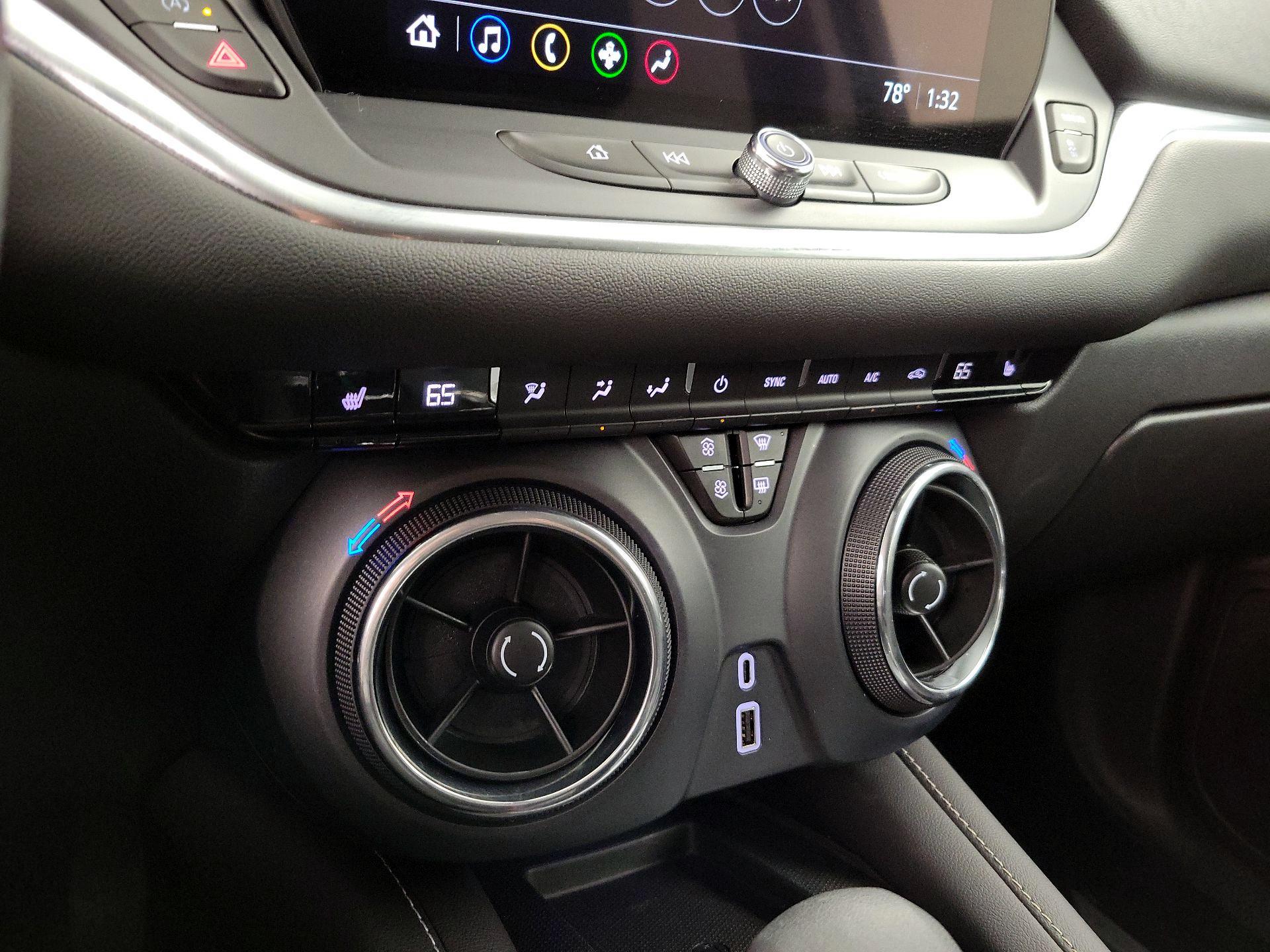 Thumbnail: 2023 Chevrolet Blazer - 15