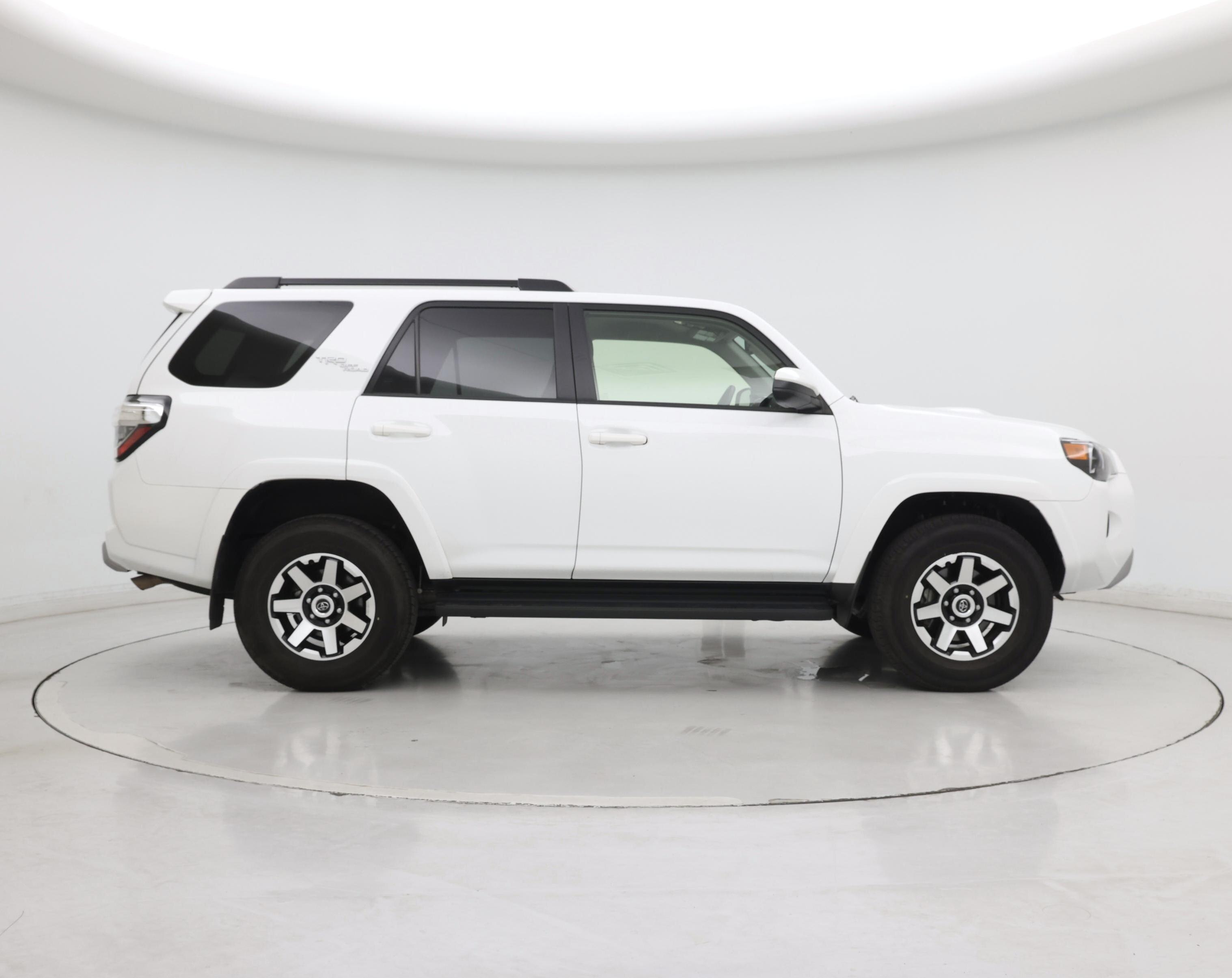 Thumbnail: 2024 Toyota 4Runner - 7