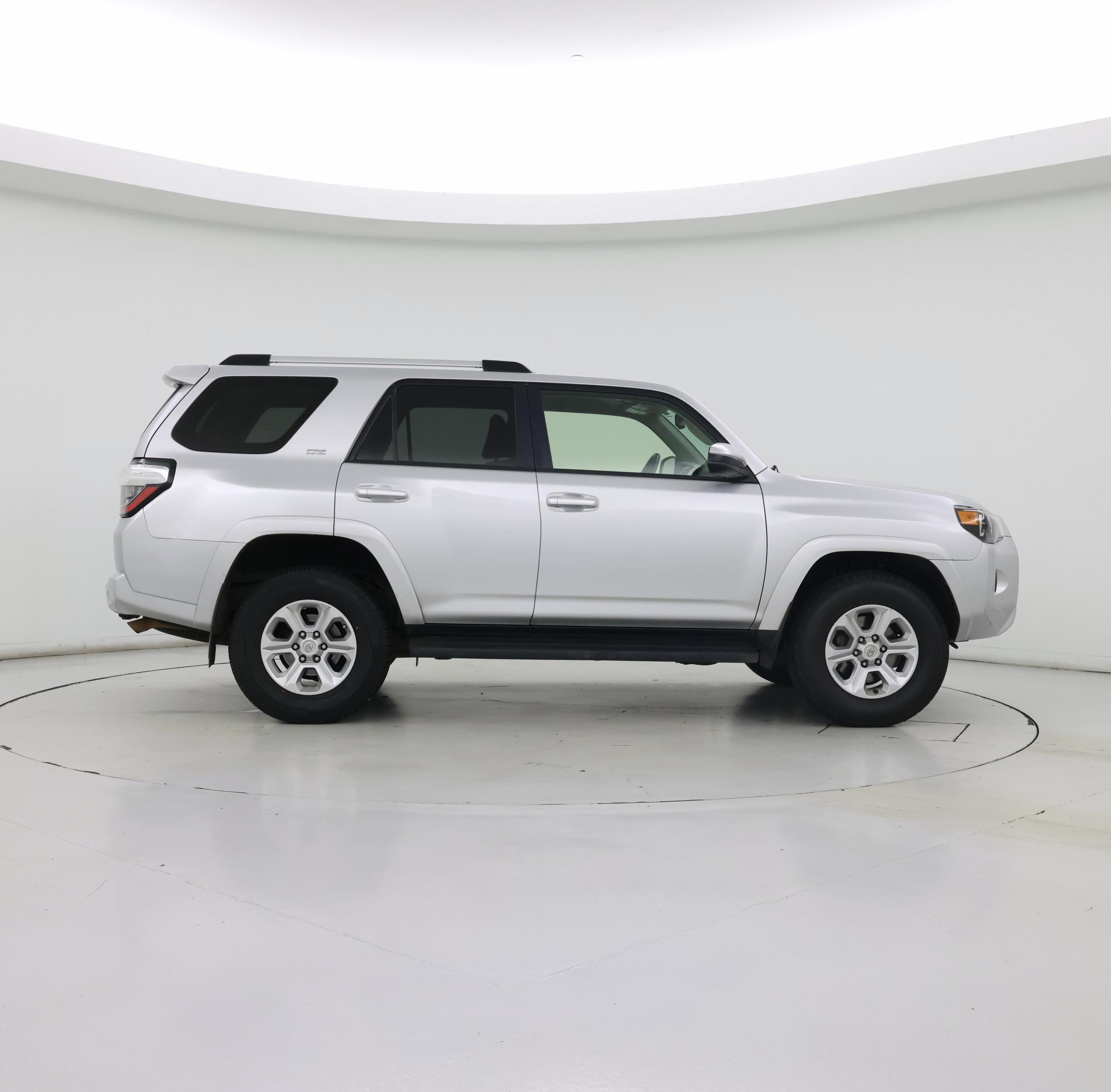 Thumbnail: 2021 Toyota 4Runner - 7