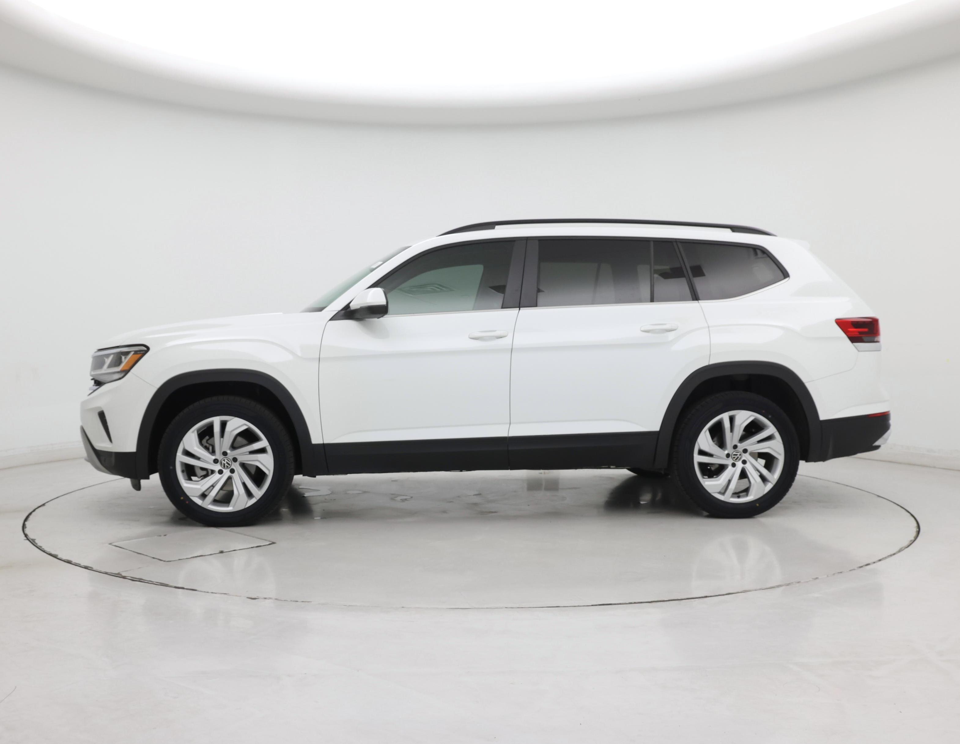 Thumbnail: 2021 Volkswagen Atlas - 3
