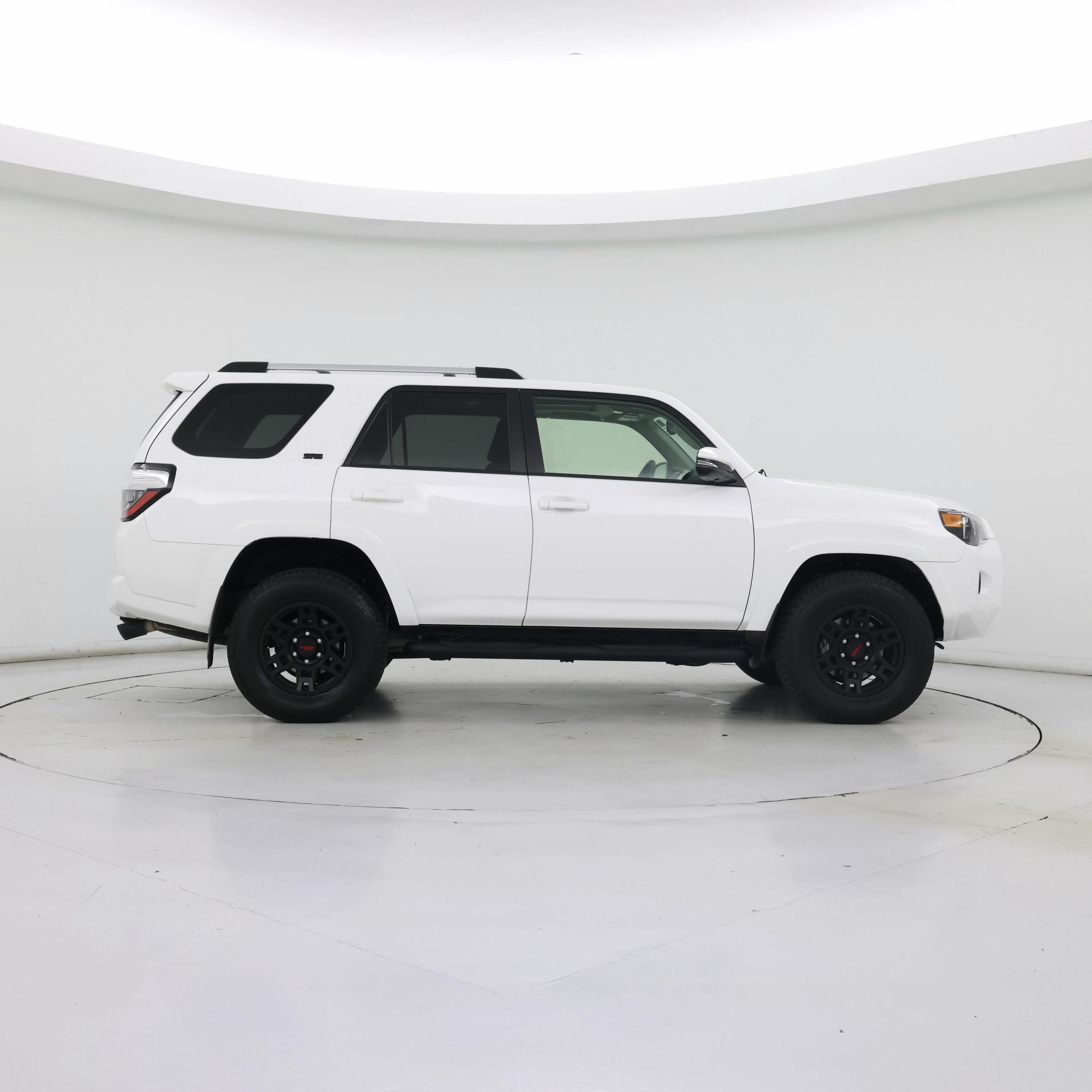 Thumbnail: 2022 Toyota 4Runner - 7