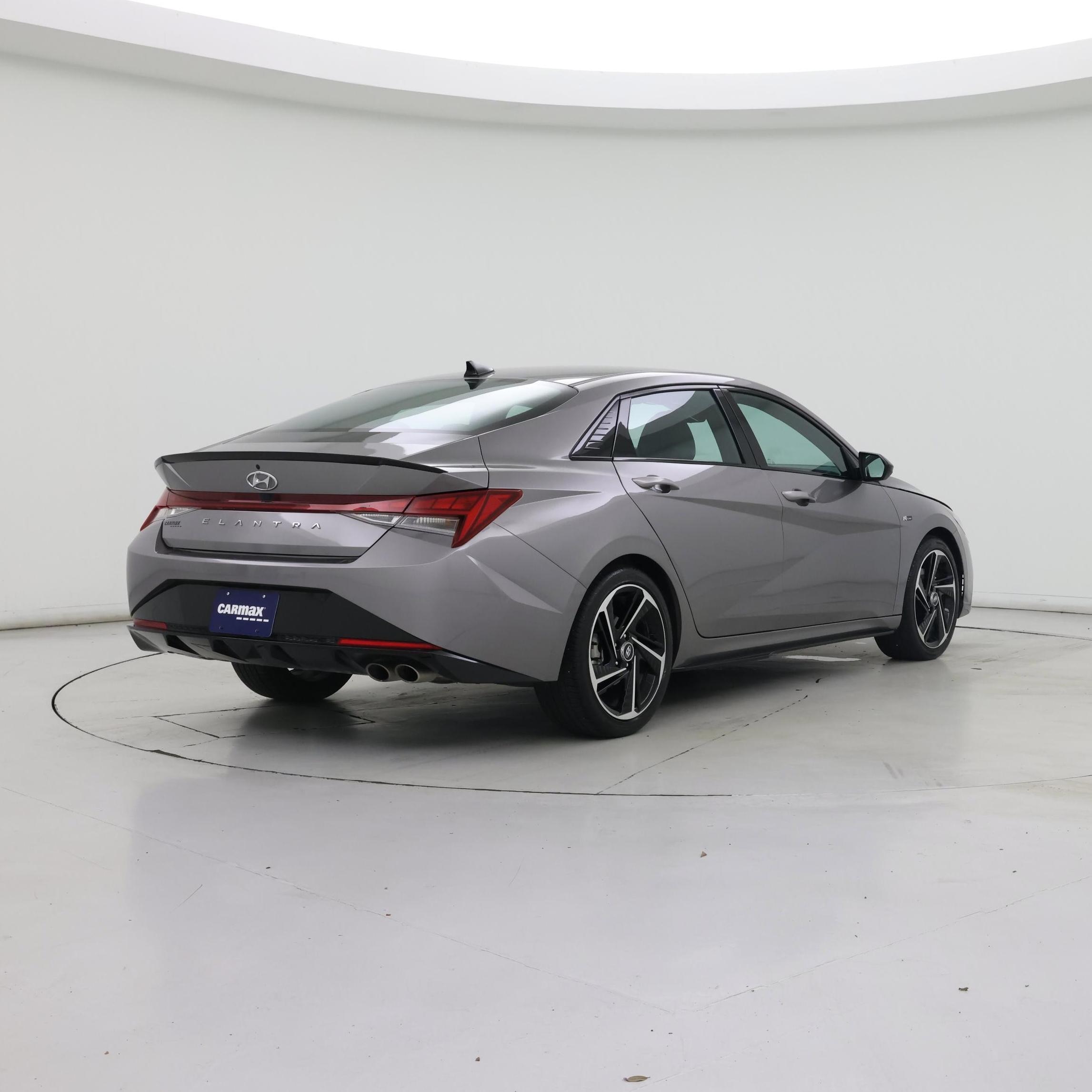 Thumbnail: 2023 Hyundai Elantra - 8