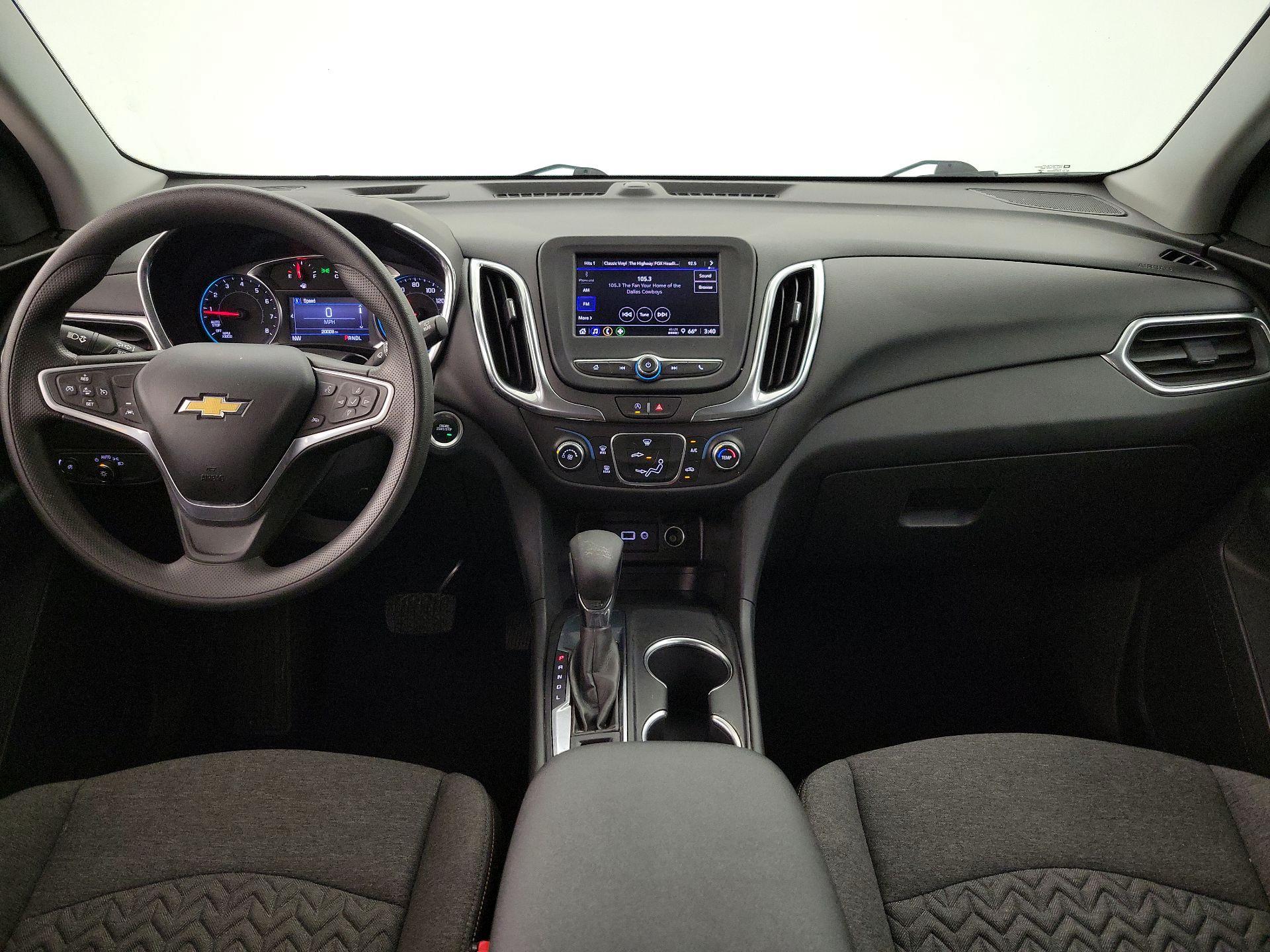 Thumbnail: 2022 Chevrolet Equinox - 9