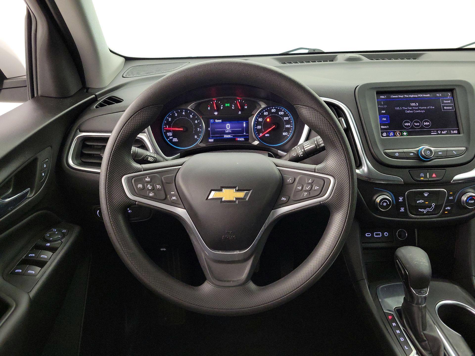 Thumbnail: 2022 Chevrolet Equinox - 10