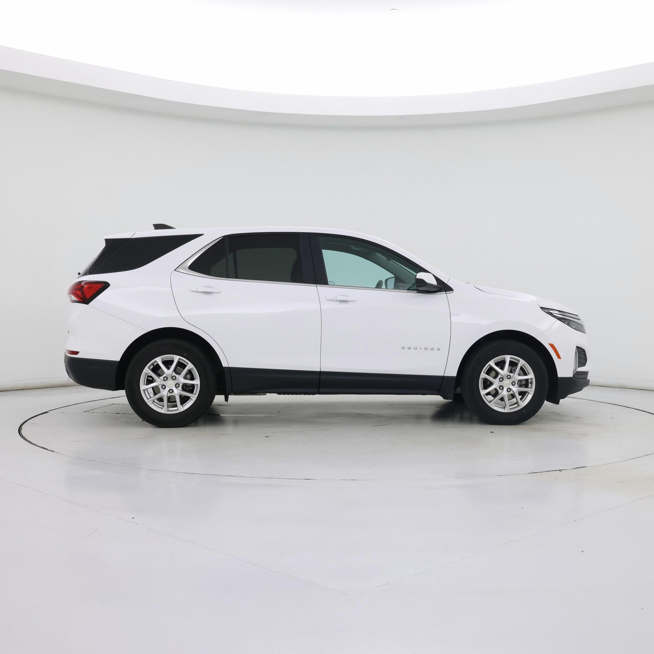 Thumbnail: 2022 Chevrolet Equinox - 7