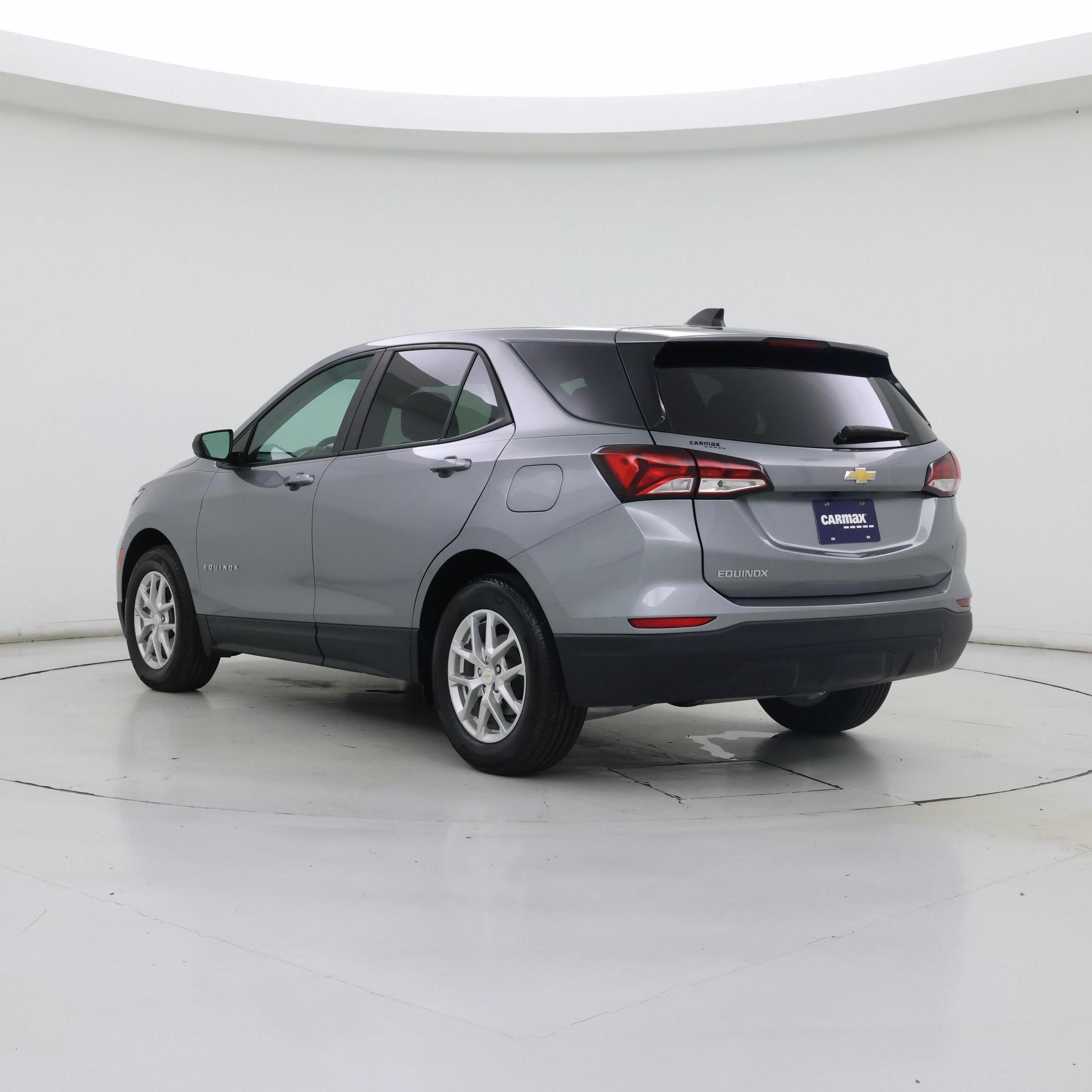 Thumbnail: 2023 Chevrolet Equinox - 2