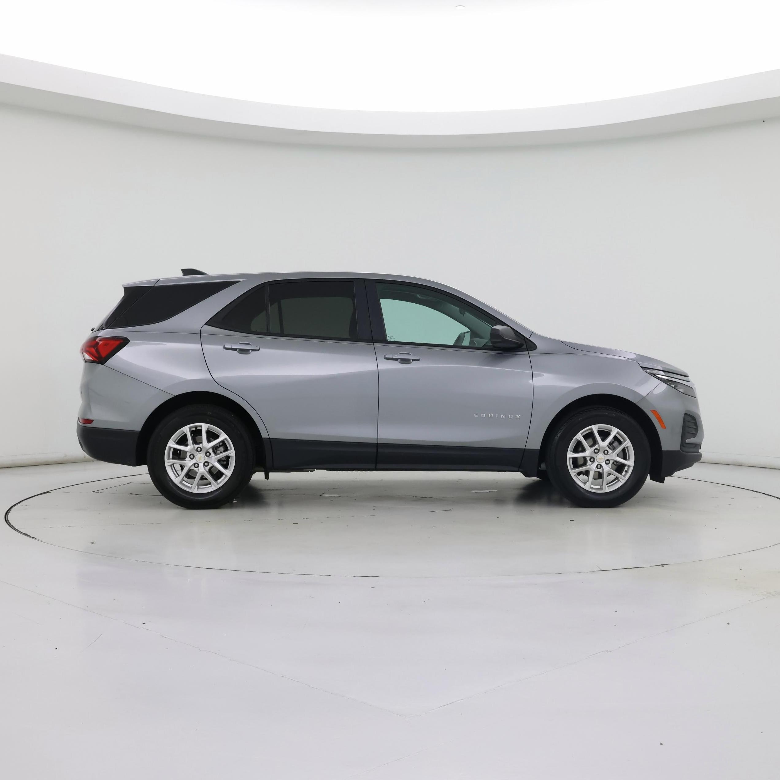 Thumbnail: 2023 Chevrolet Equinox - 7