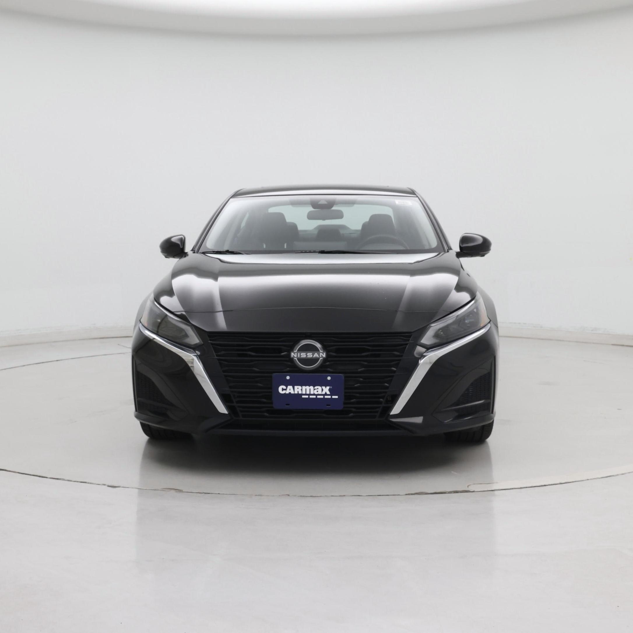 Thumbnail: 2023 Nissan Altima - 5