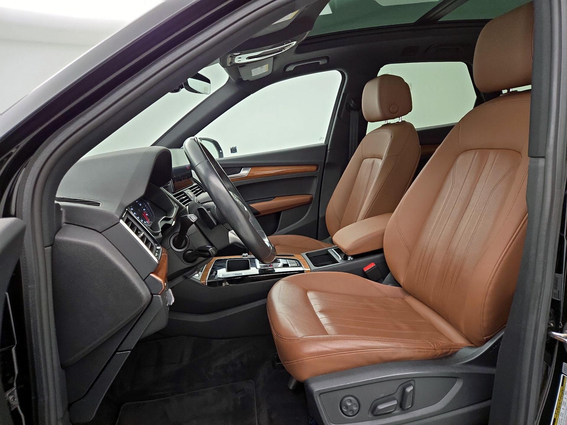 Thumbnail: 2021 Audi Q5 - 11