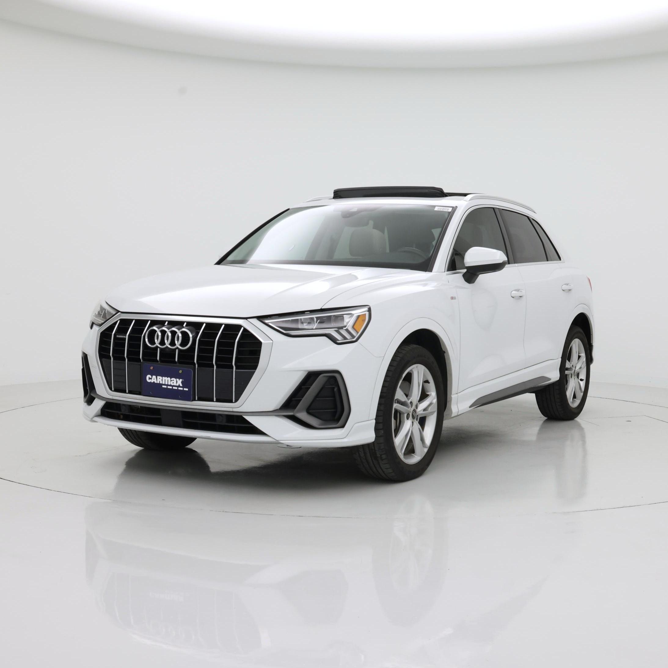 Thumbnail: 2022 Audi Q3 - 4