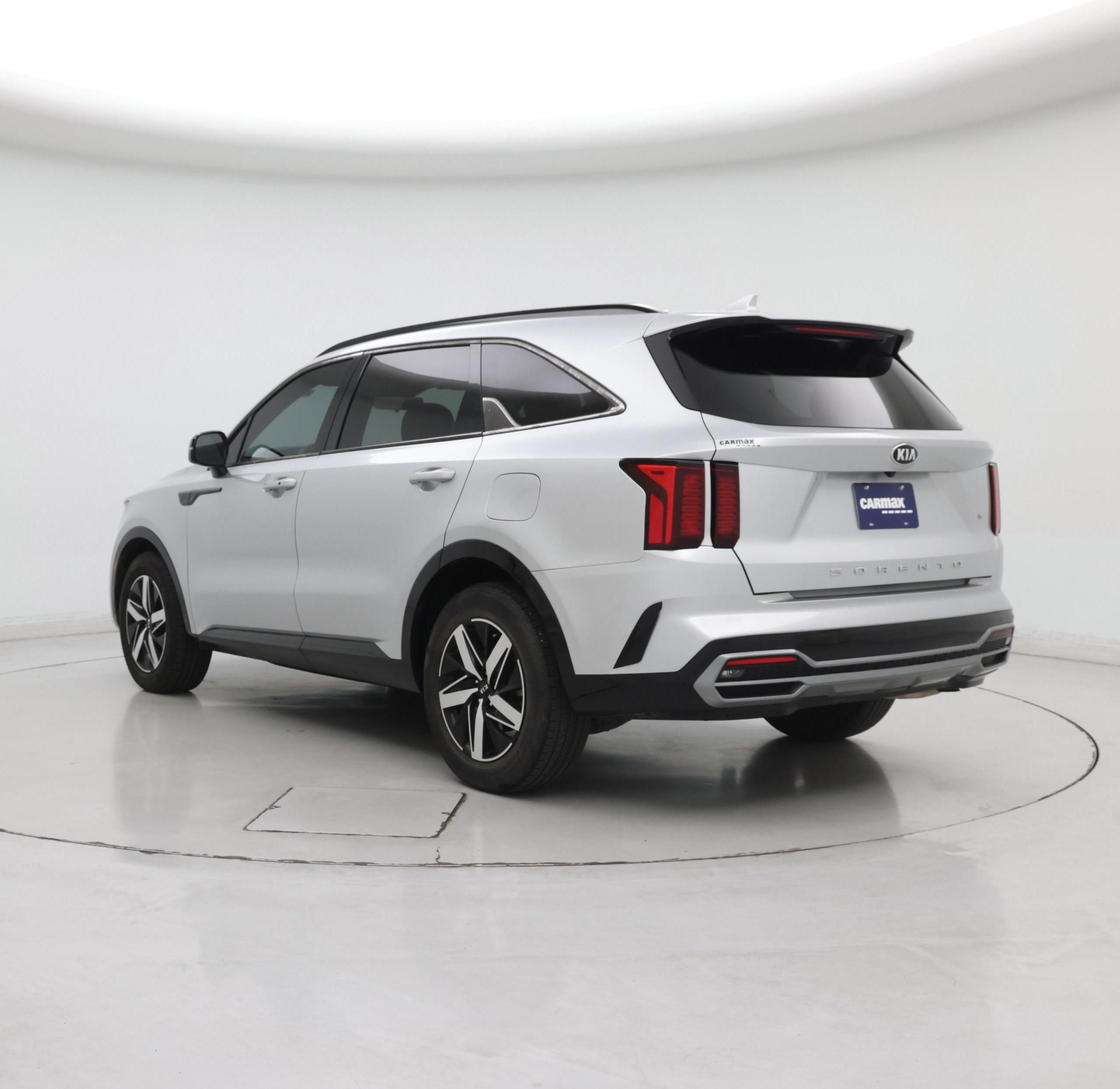 Thumbnail: 2021 Kia Sorento - 2