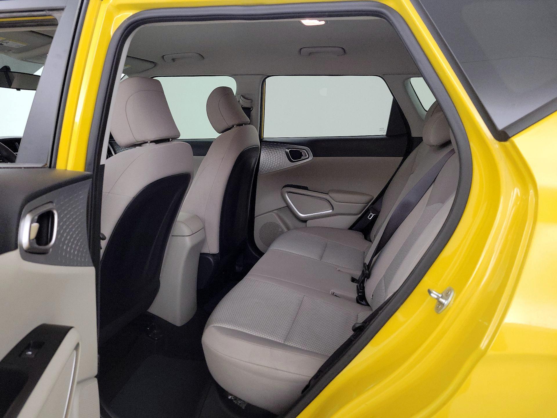 Thumbnail: 2020 Kia Soul - 18