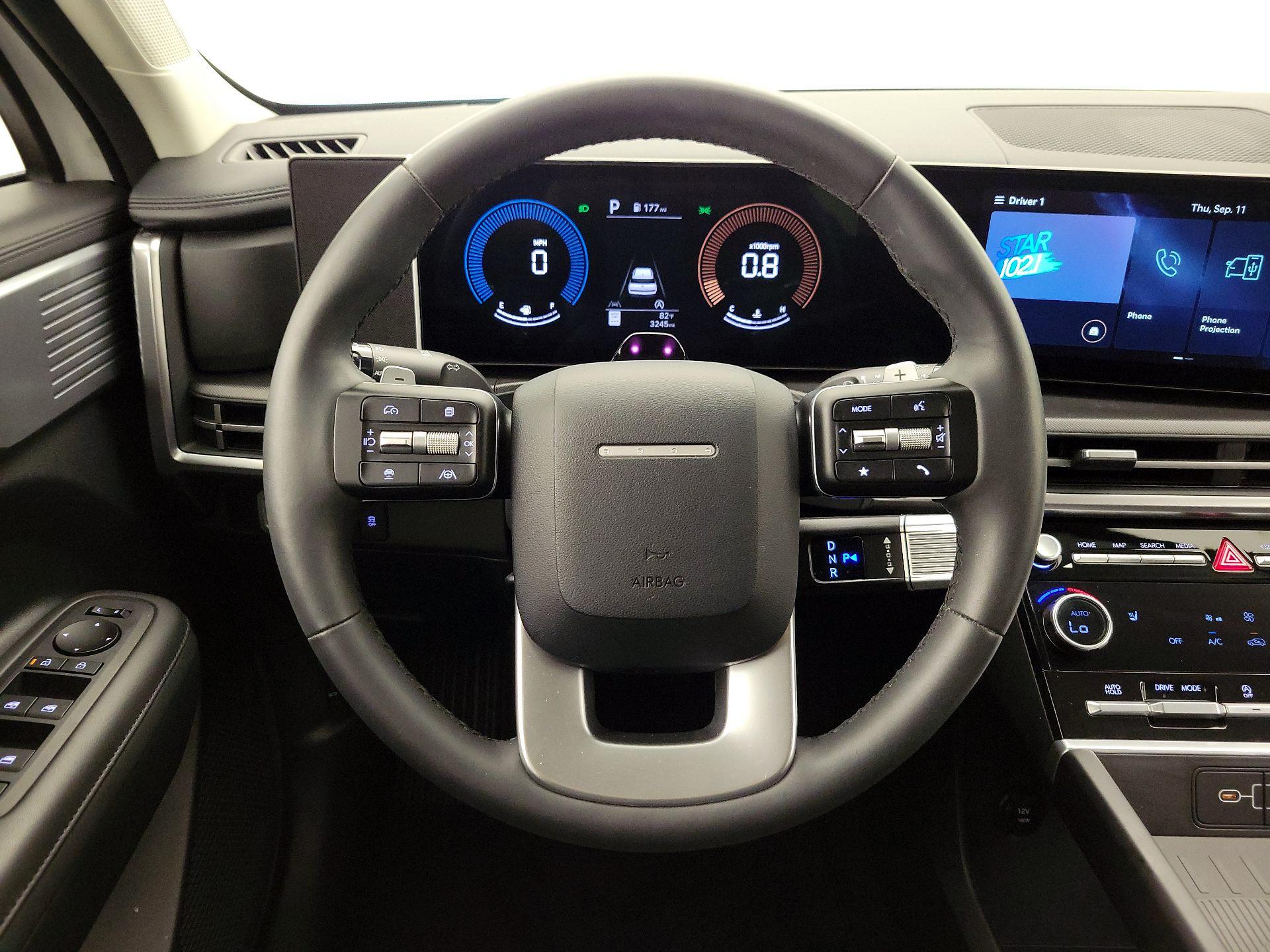 Thumbnail: 2024 Hyundai Santa Fe - 10