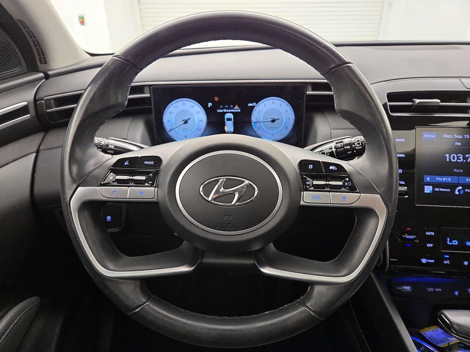 Thumbnail: 2022 Hyundai Tucson - 10