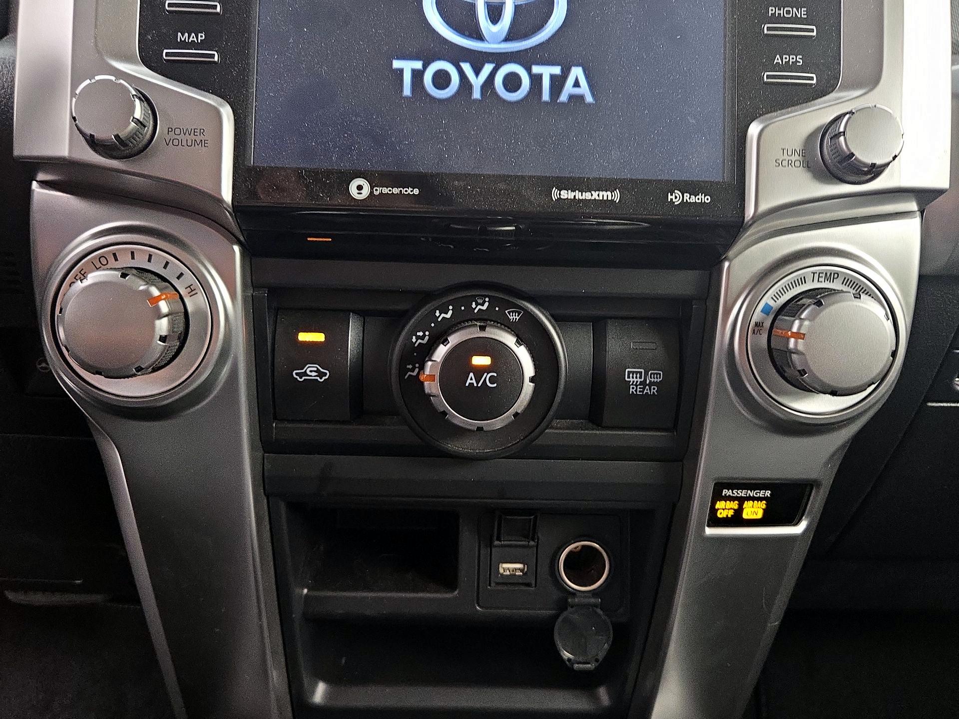 Thumbnail: 2024 Toyota 4Runner - 17