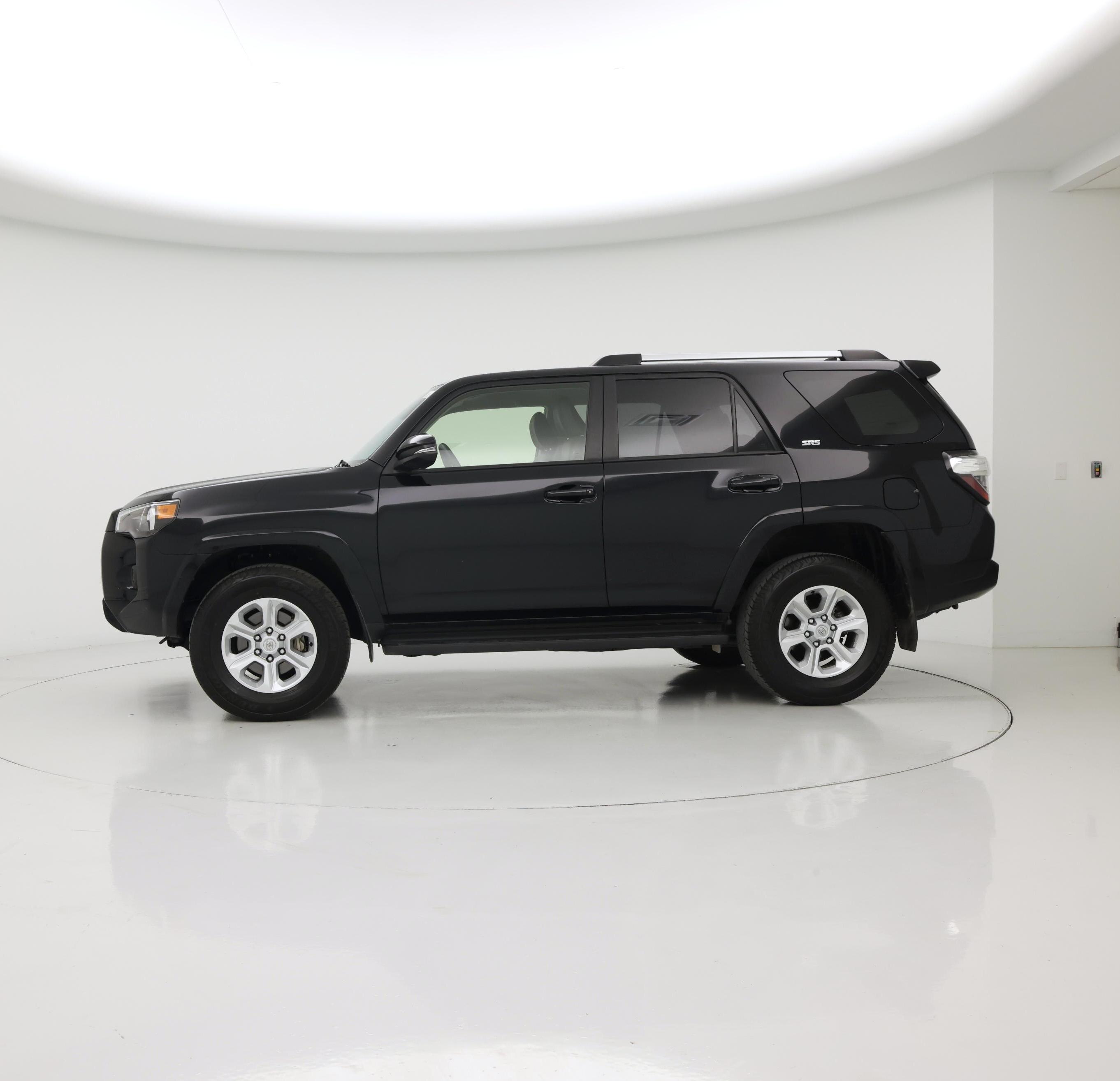 Thumbnail: 2024 Toyota 4Runner - 3