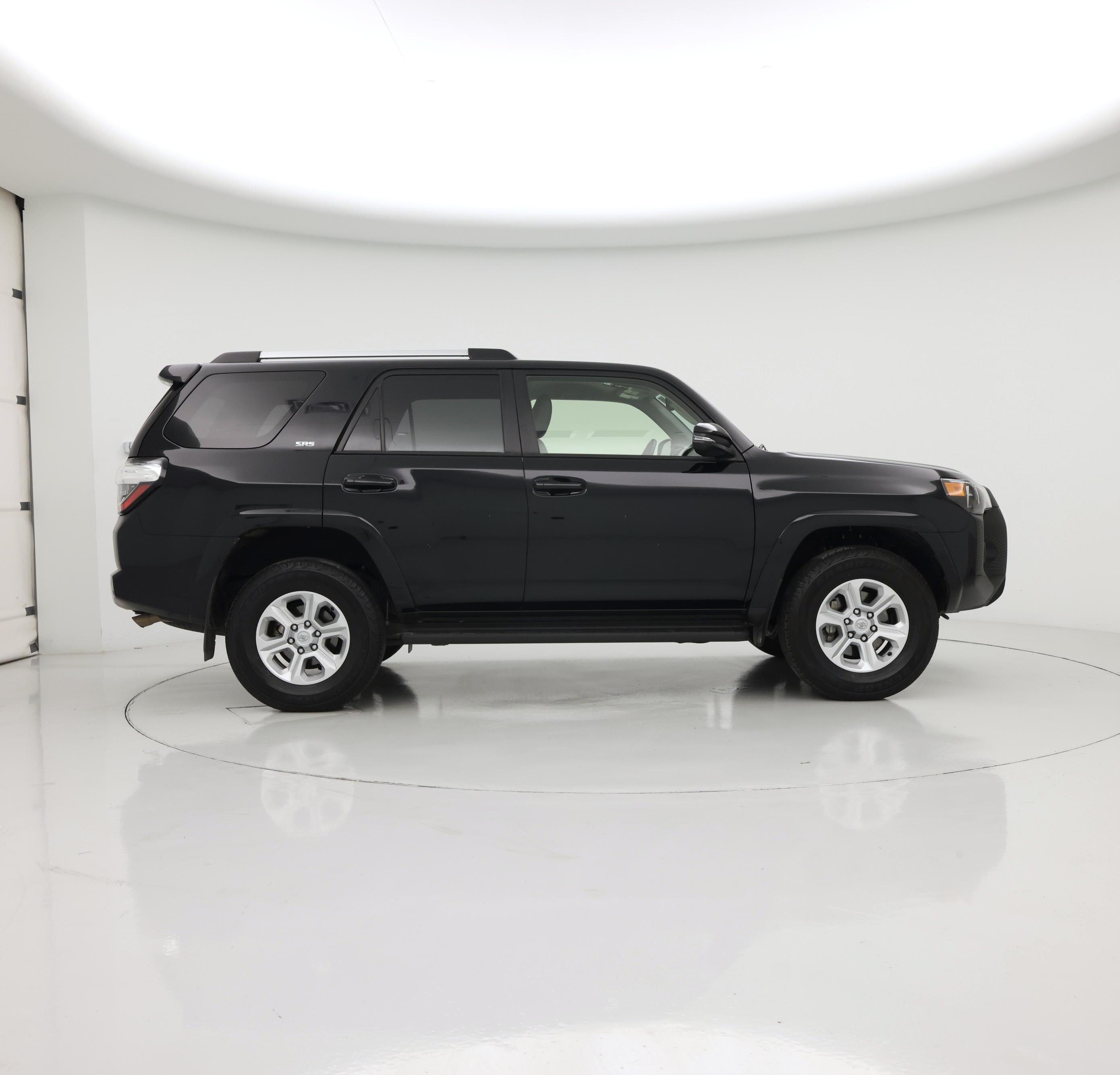 Thumbnail: 2024 Toyota 4Runner - 7