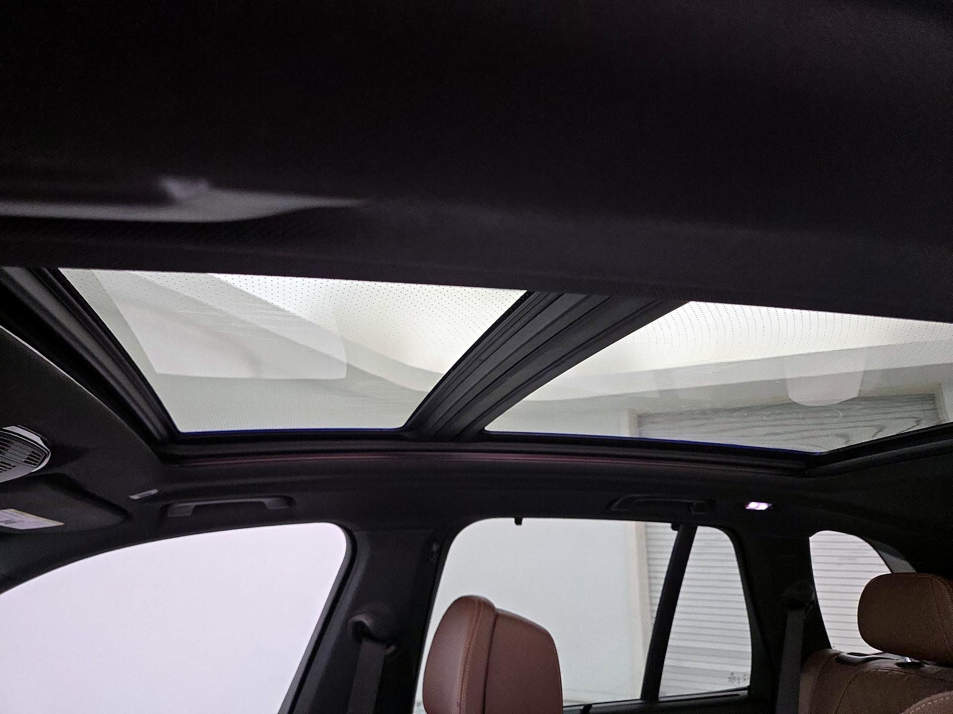 Thumbnail: 2022 BMW X5 - 20