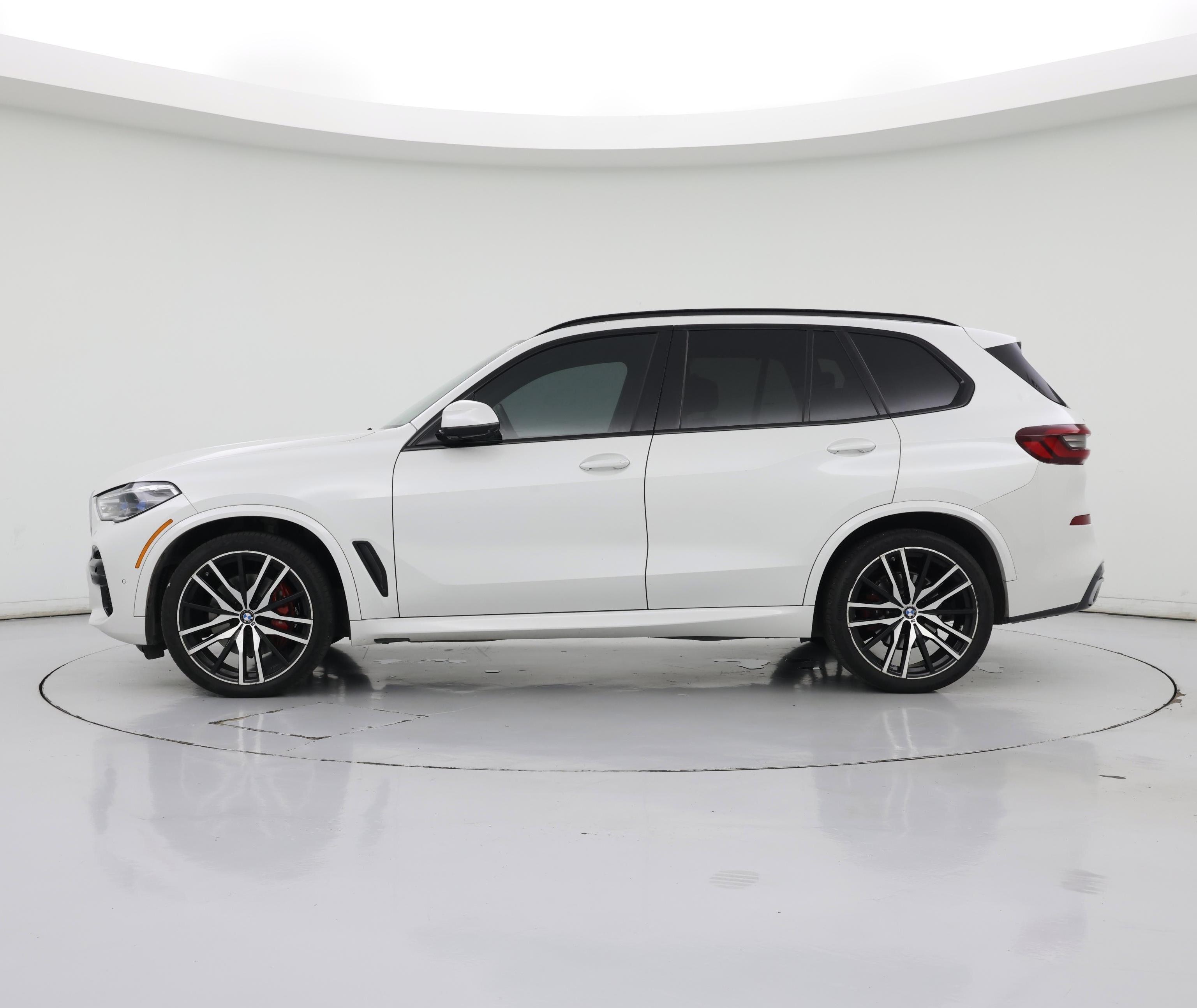 Thumbnail: 2022 BMW X5 - 3