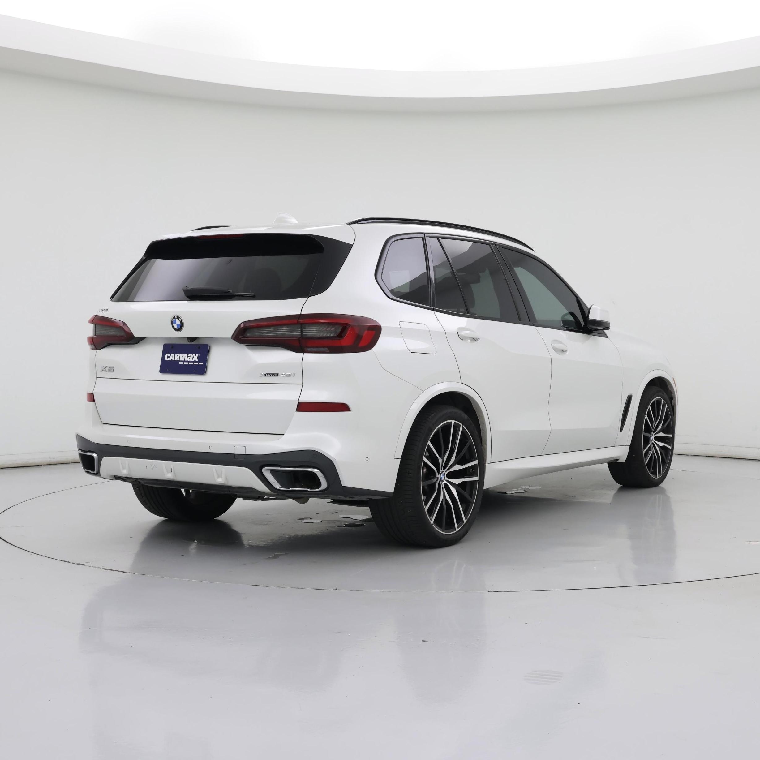 Thumbnail: 2022 BMW X5 - 8