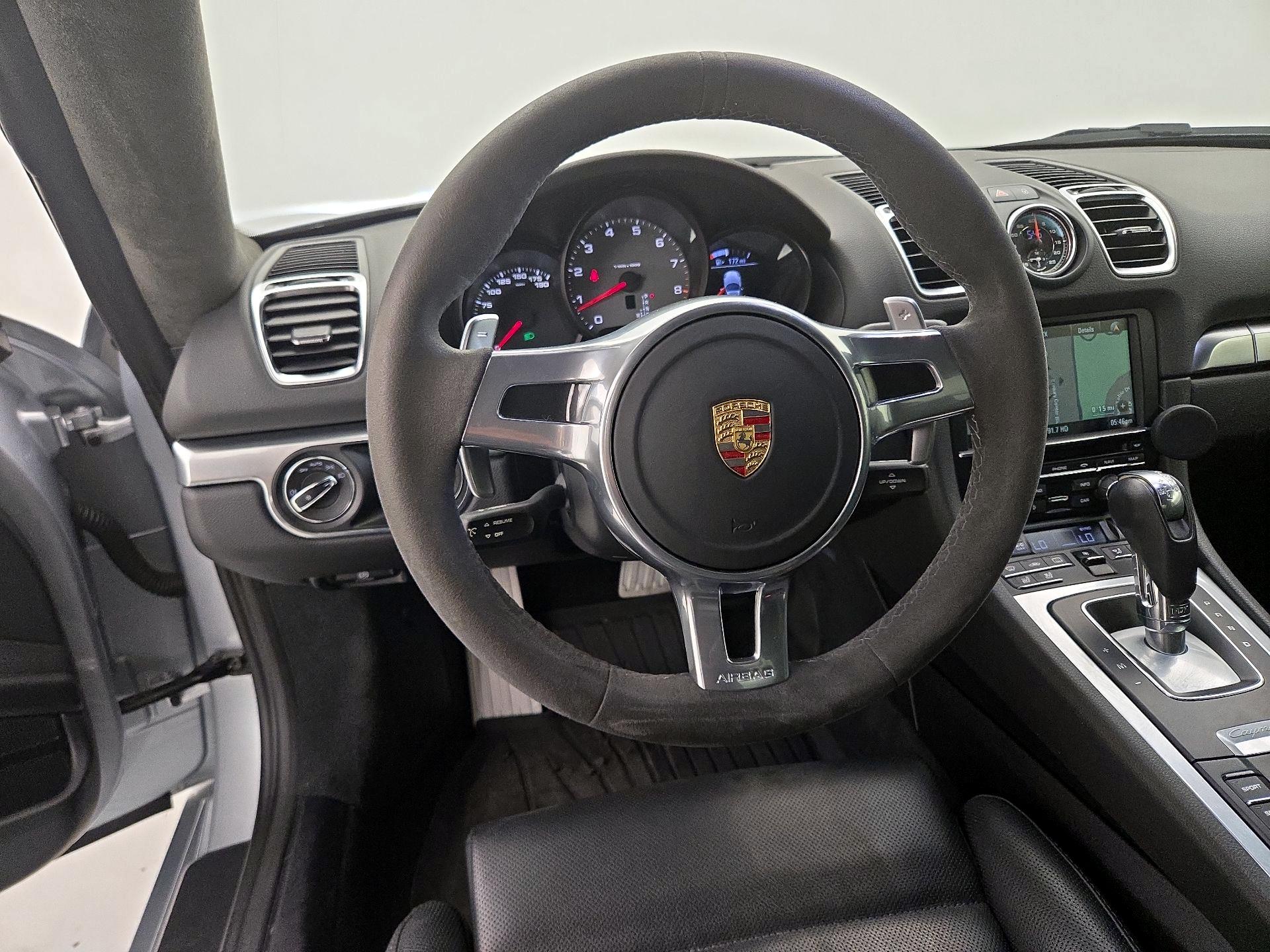 Thumbnail: 2015 Porsche Cayman - 10