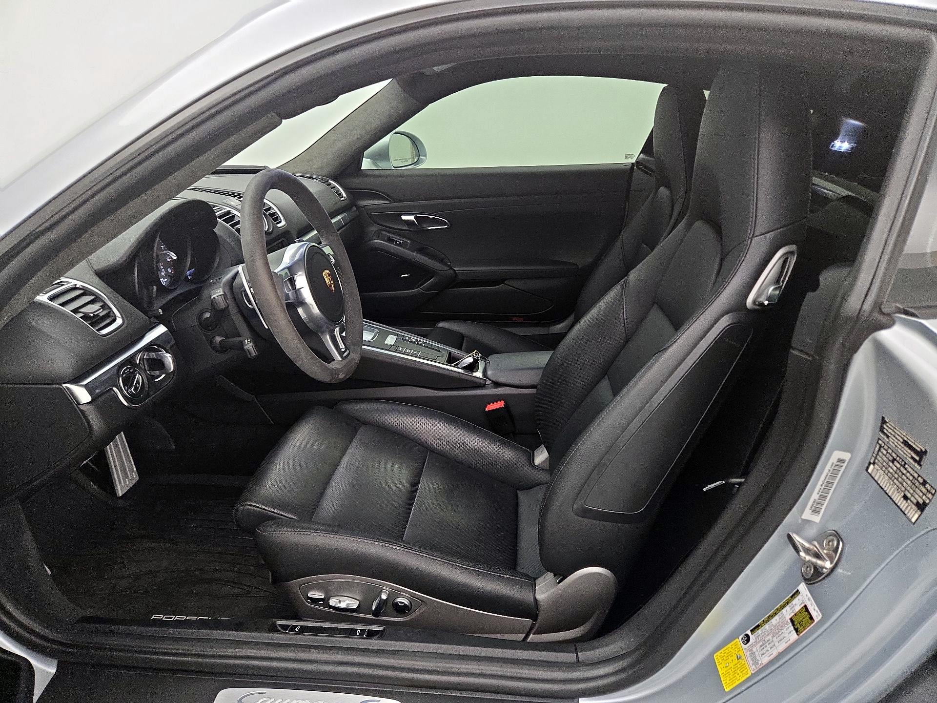 Thumbnail: 2015 Porsche Cayman - 11