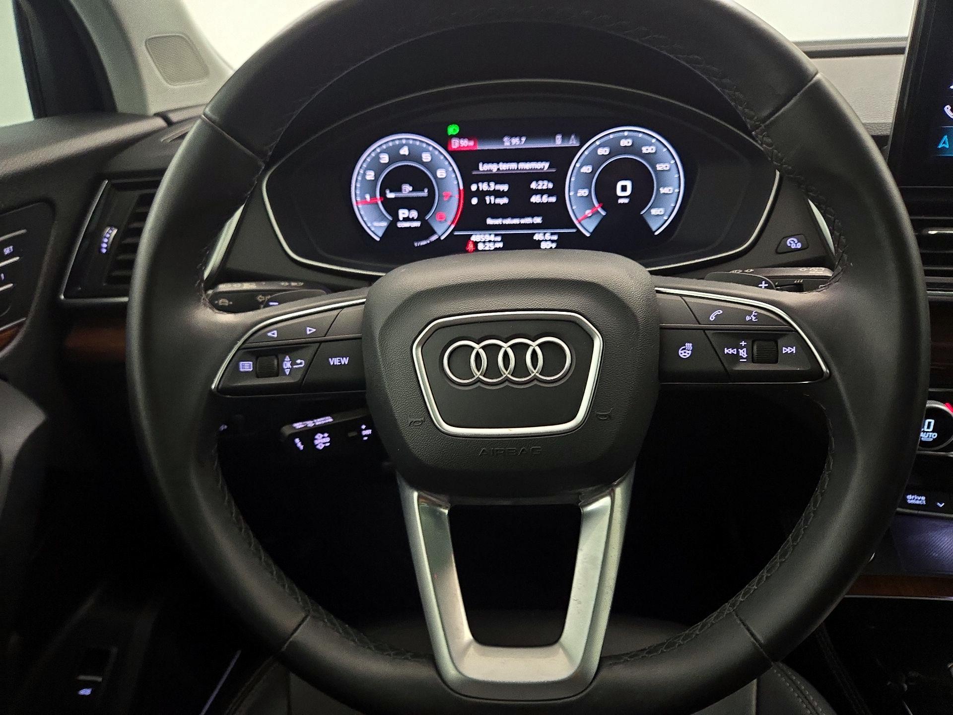 Thumbnail: 2022 Audi Q5 - 10