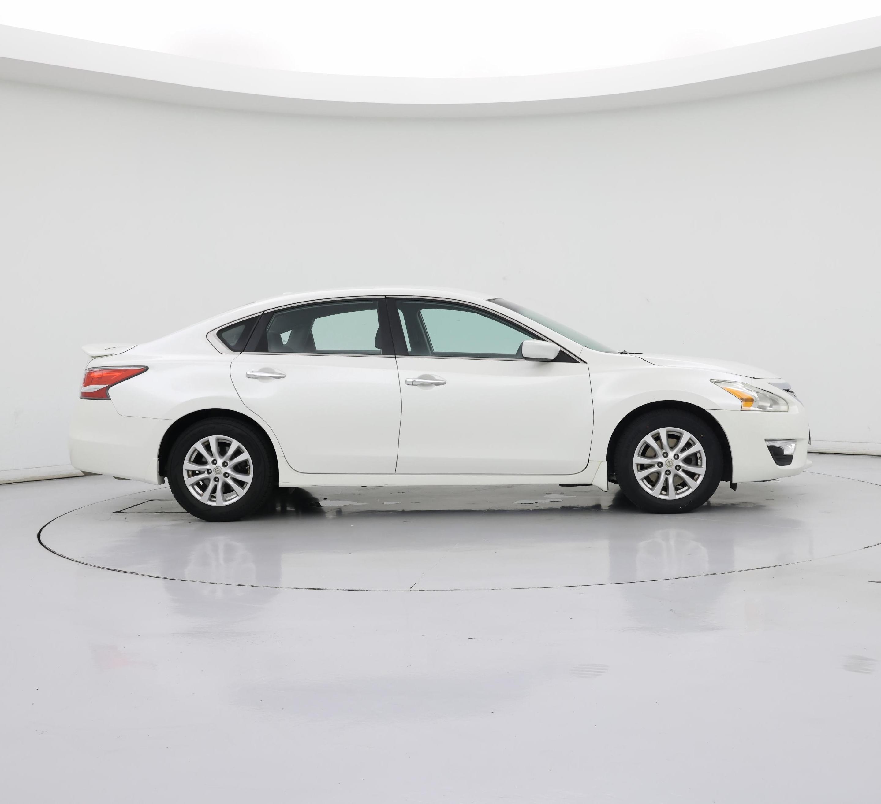 Thumbnail: 2015 Nissan Altima - 7