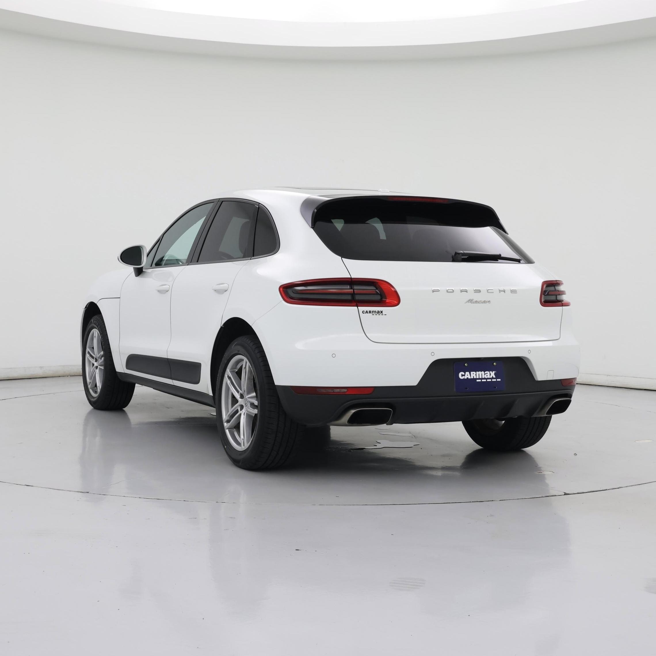 Thumbnail: 2018 Porsche Macan - 2