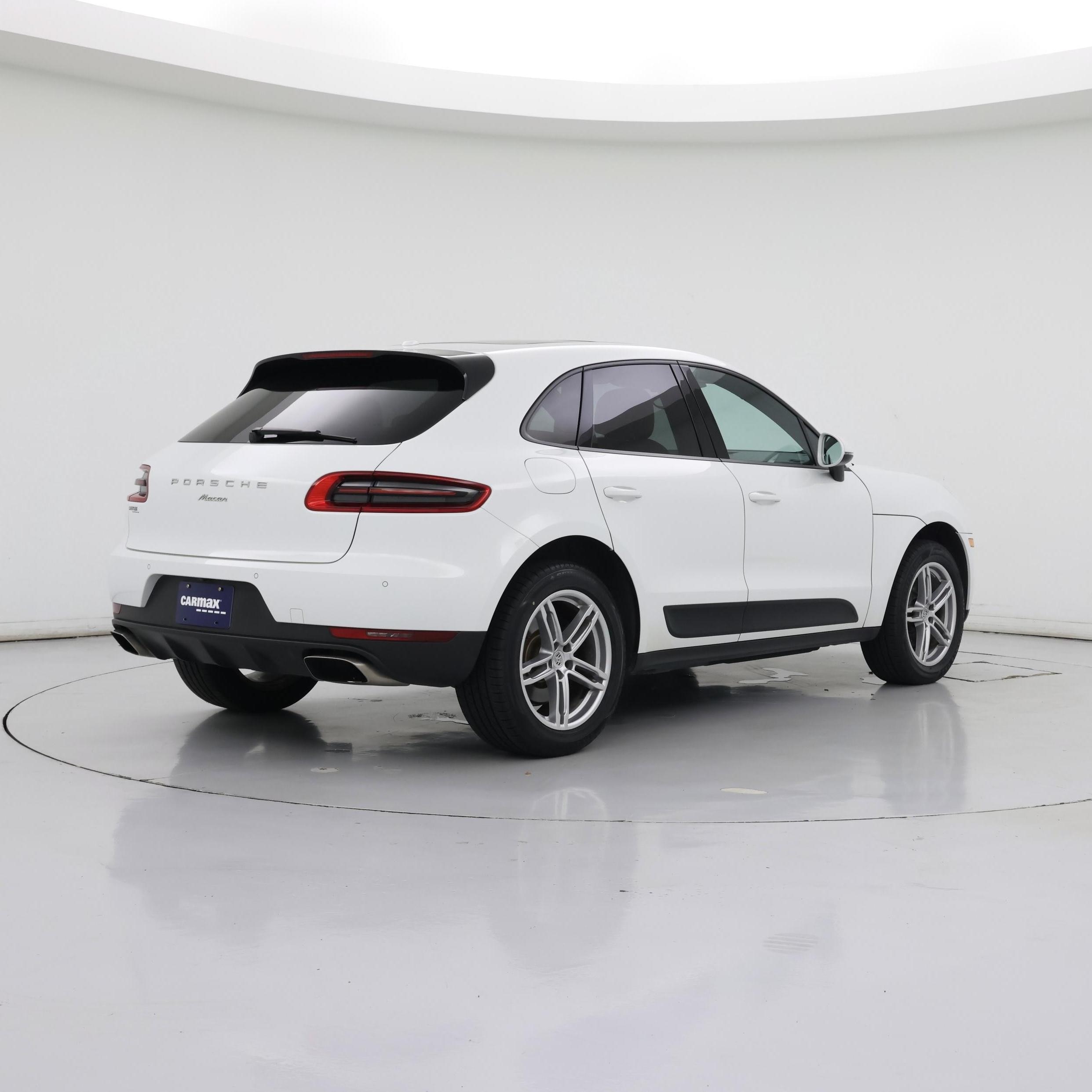 Thumbnail: 2018 Porsche Macan - 8