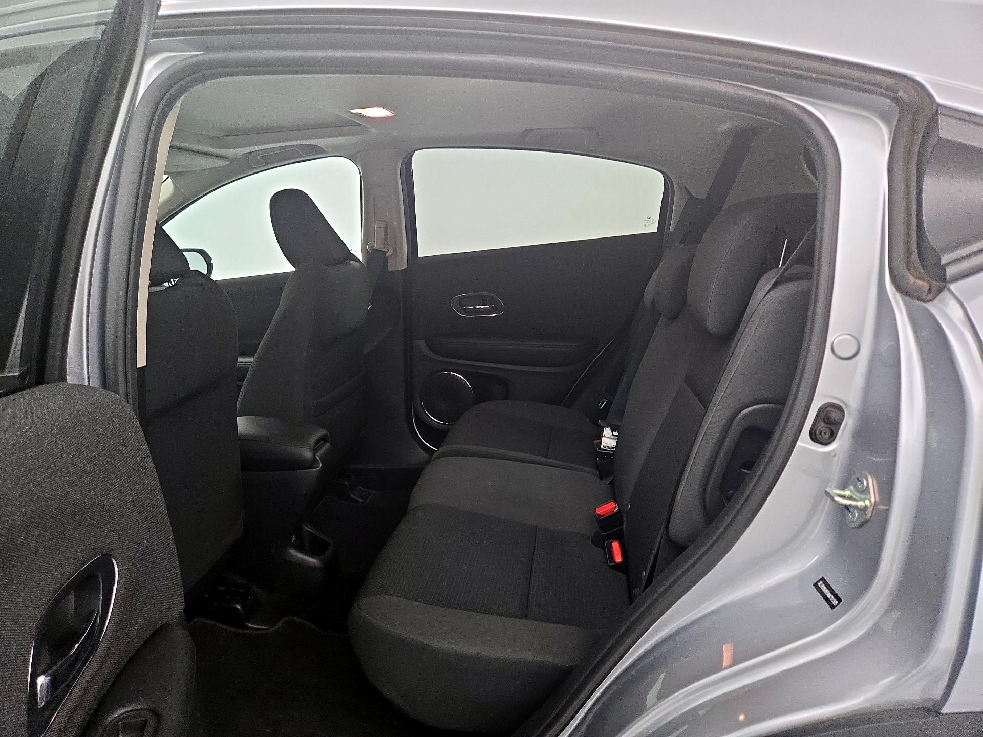 Thumbnail: 2019 Honda HR-V - 20