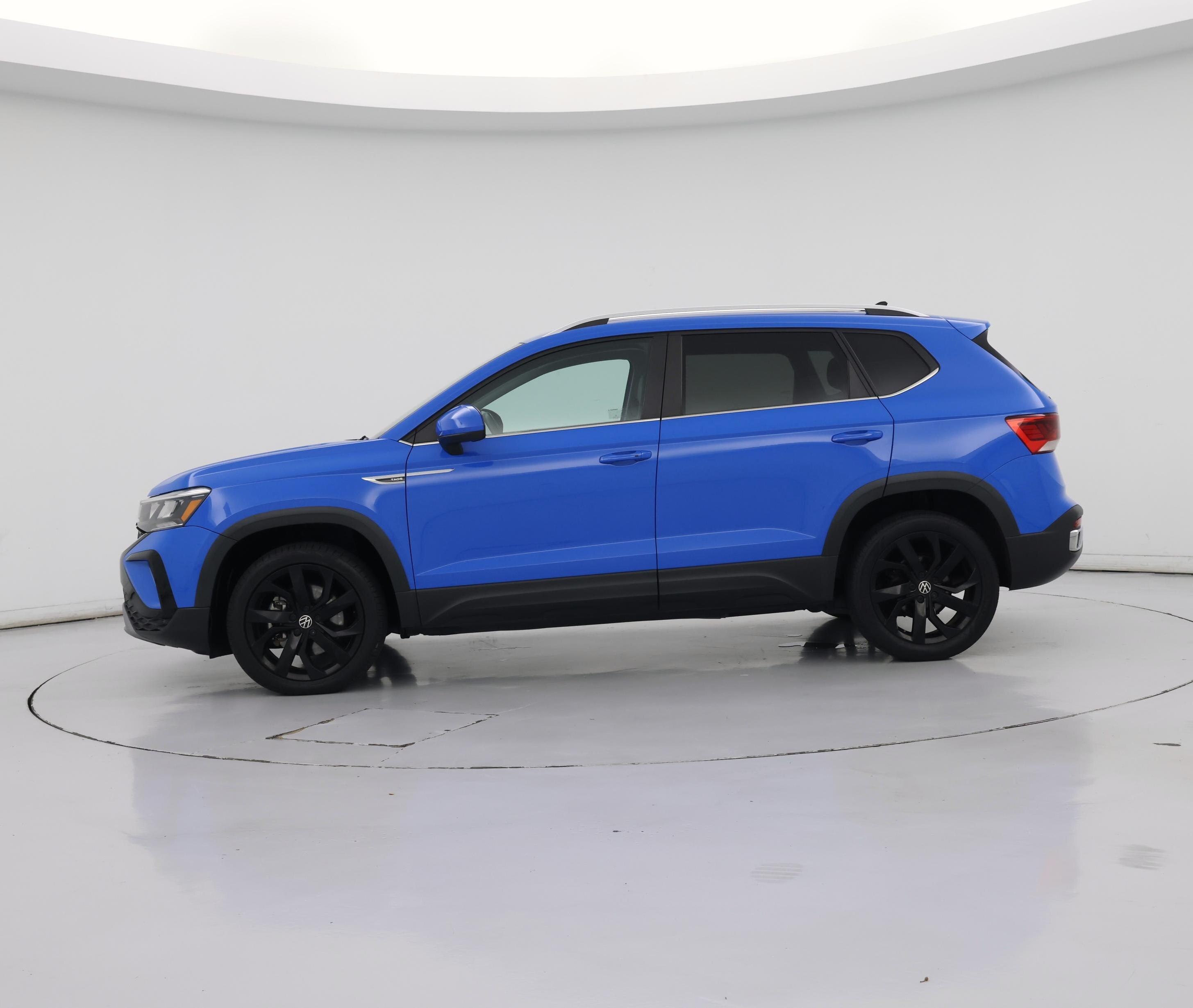Thumbnail: 2022 Volkswagen Taos - 3