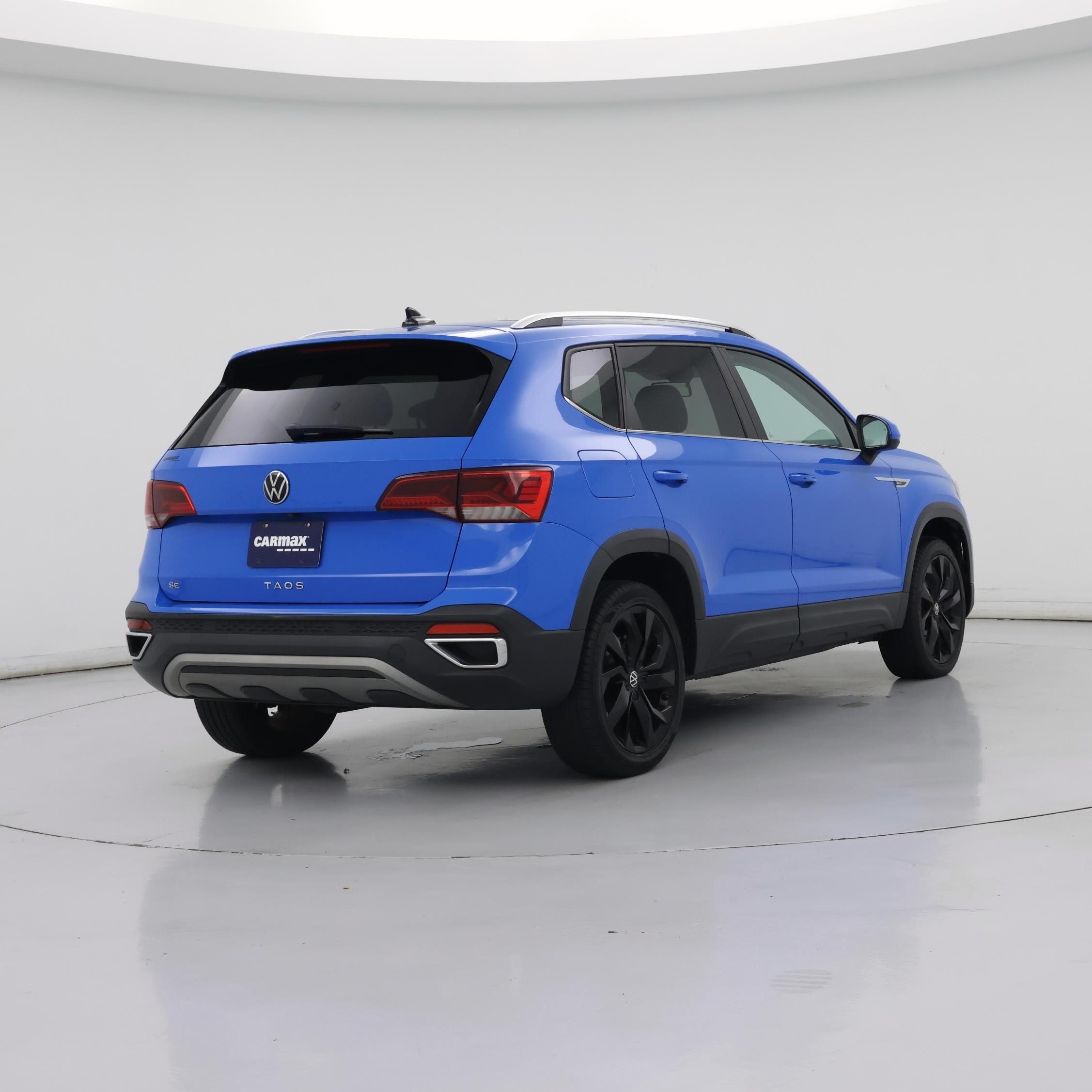 Thumbnail: 2022 Volkswagen Taos - 8