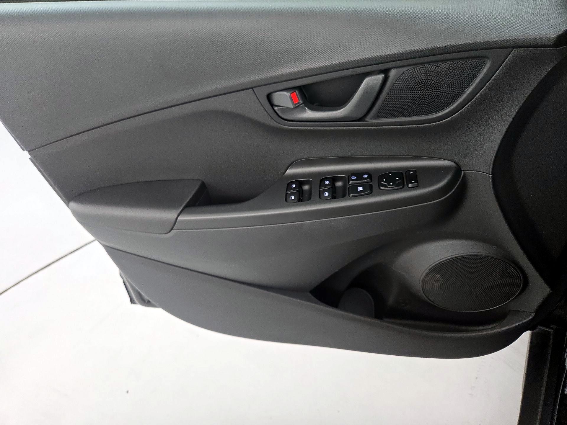 Thumbnail: 2023 Hyundai Kona - 12