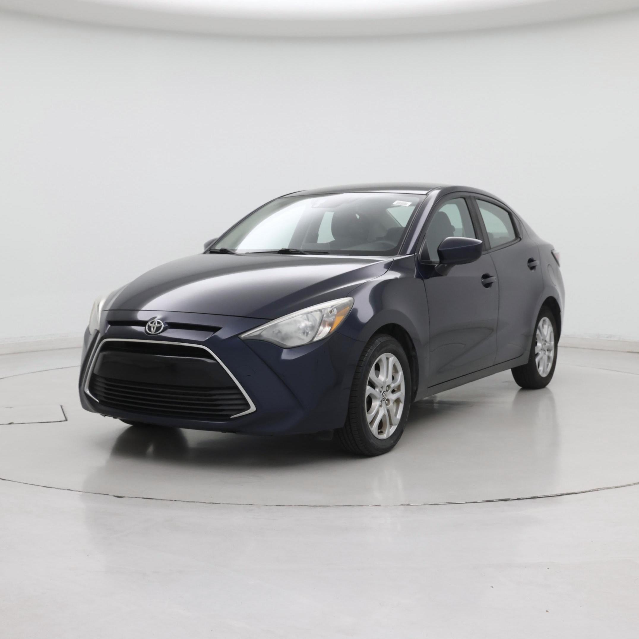 Thumbnail: 2017 Toyota Yaris iA - 4