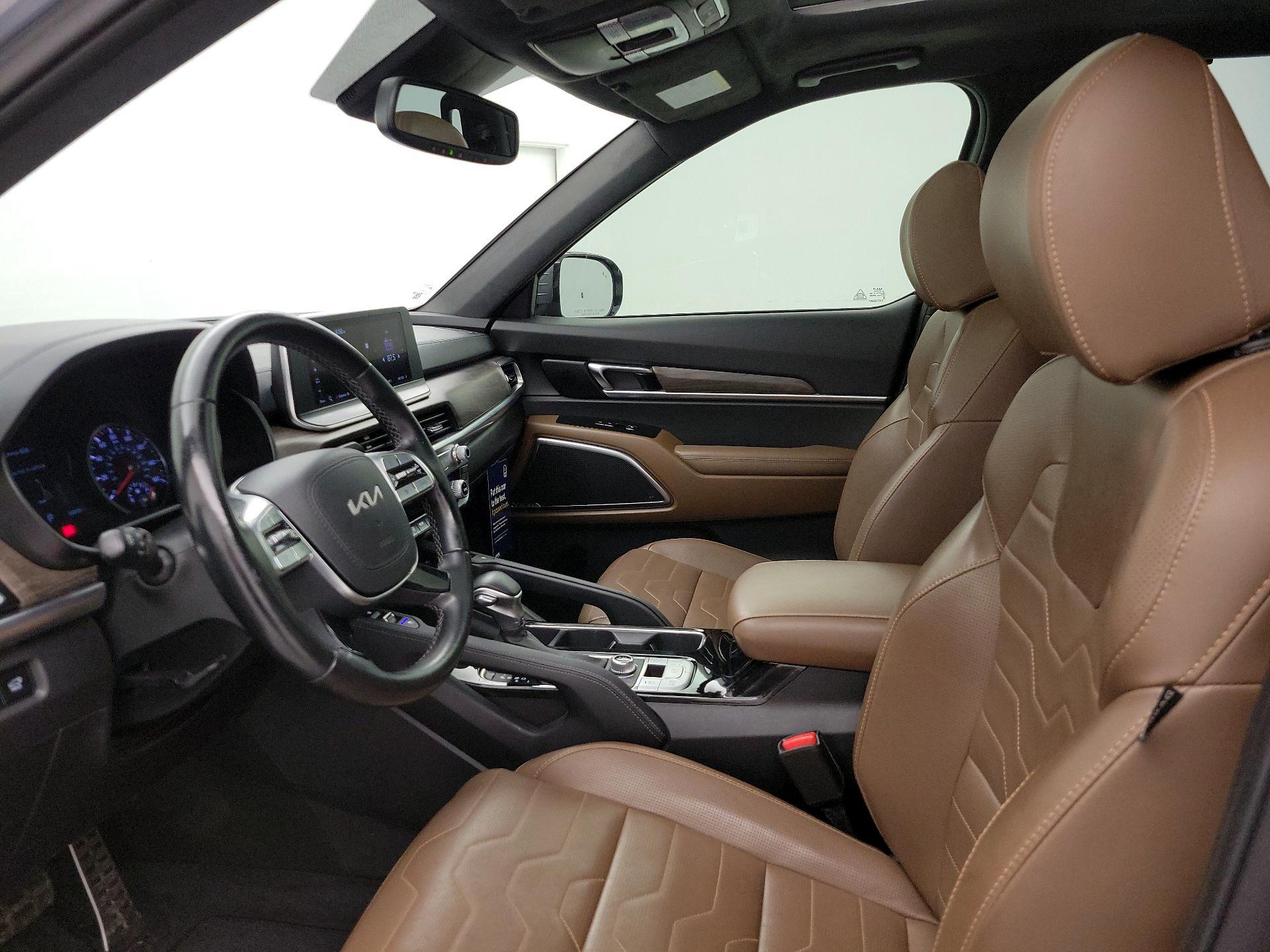 Thumbnail: 2022 Kia Telluride - 11