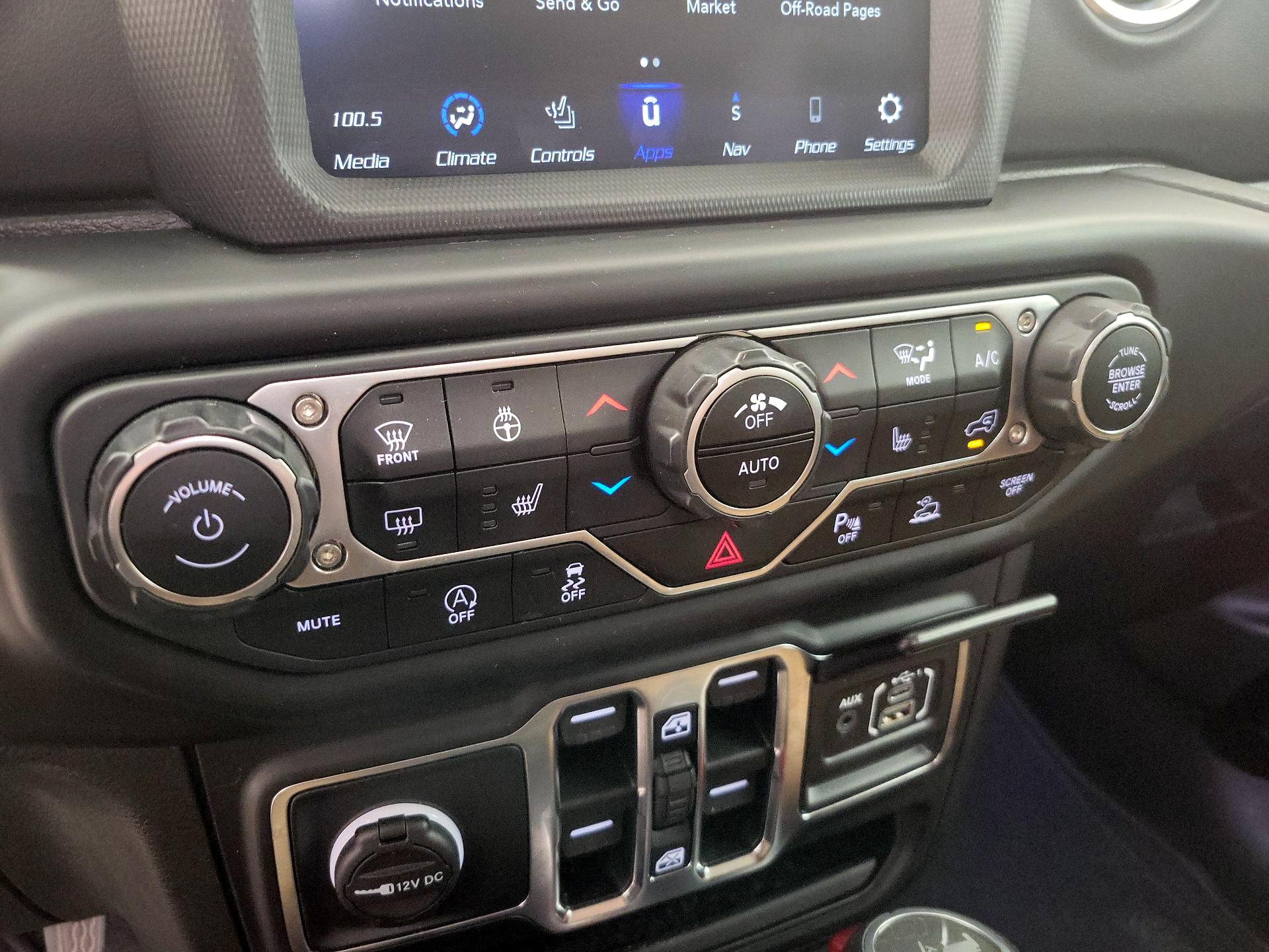 Thumbnail: 2021 Jeep Wrangler - 17