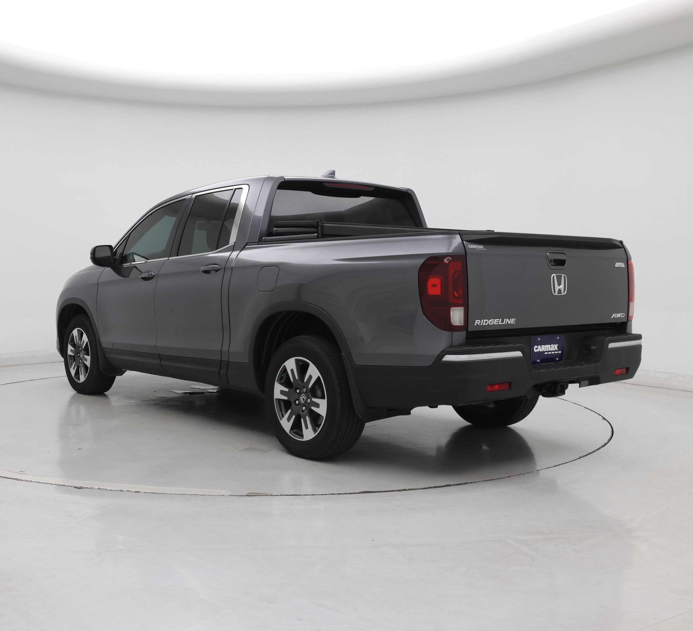 Thumbnail: 2017 Honda Ridgeline - 2