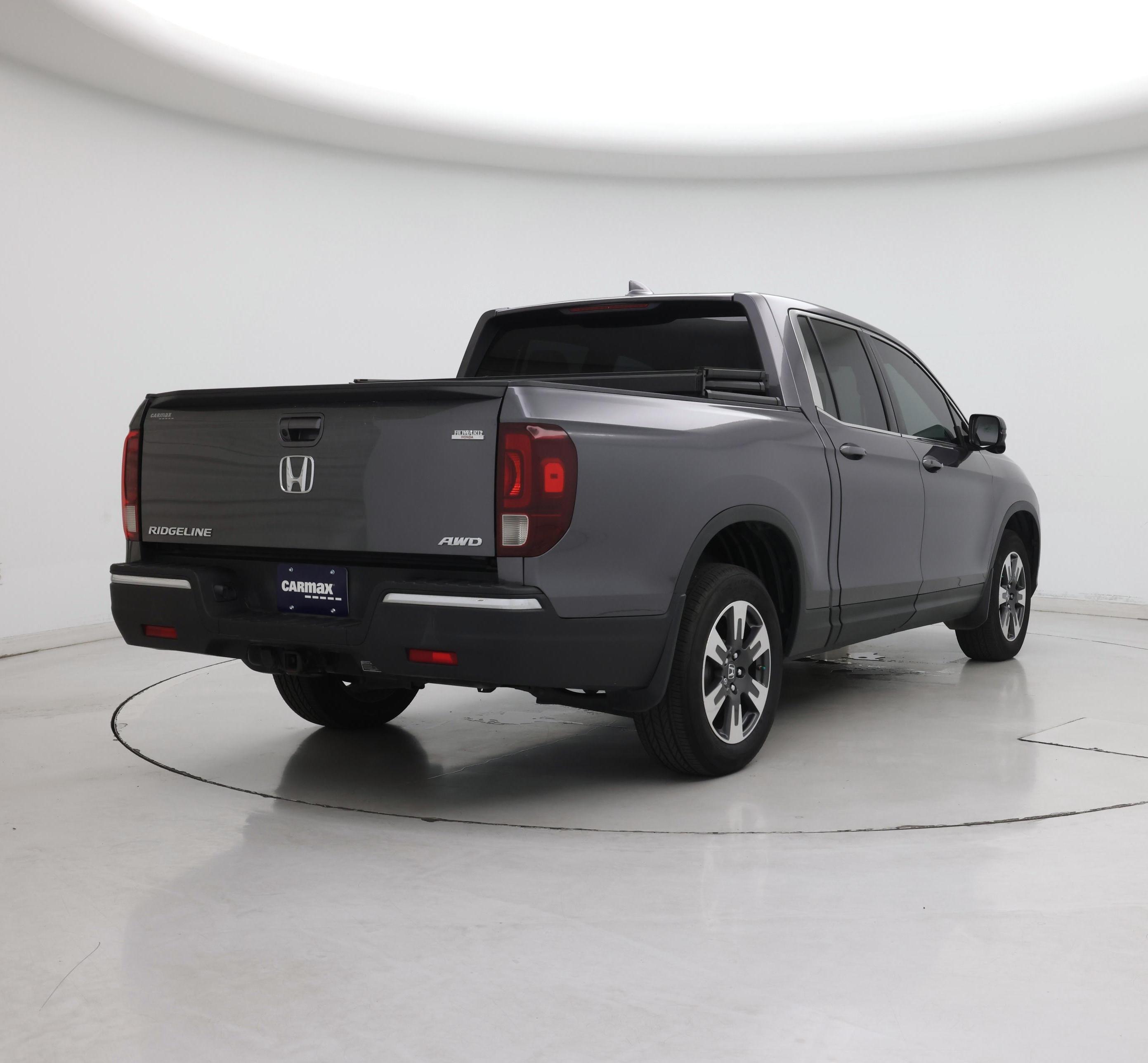 Thumbnail: 2017 Honda Ridgeline - 8