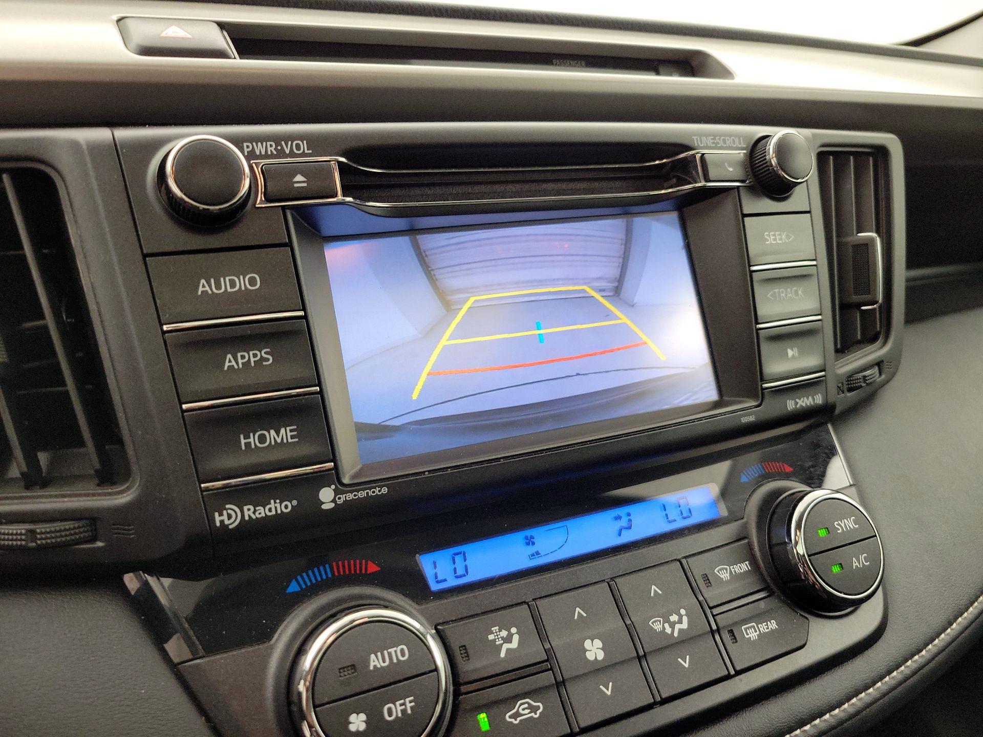 Thumbnail: 2016 Toyota RAV4 - 14
