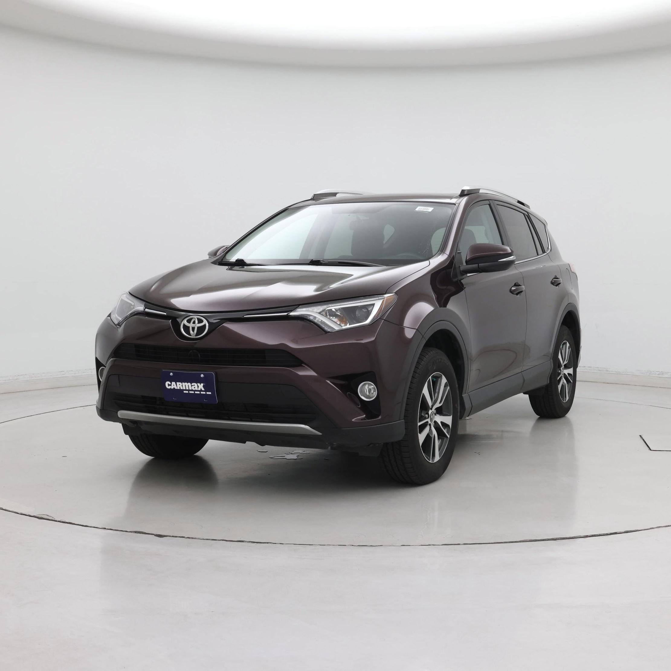 Thumbnail: 2016 Toyota RAV4 - 4