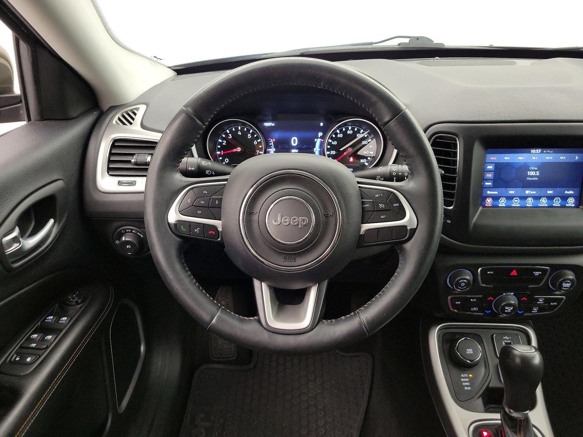 Thumbnail: 2019 Jeep Compass - 10