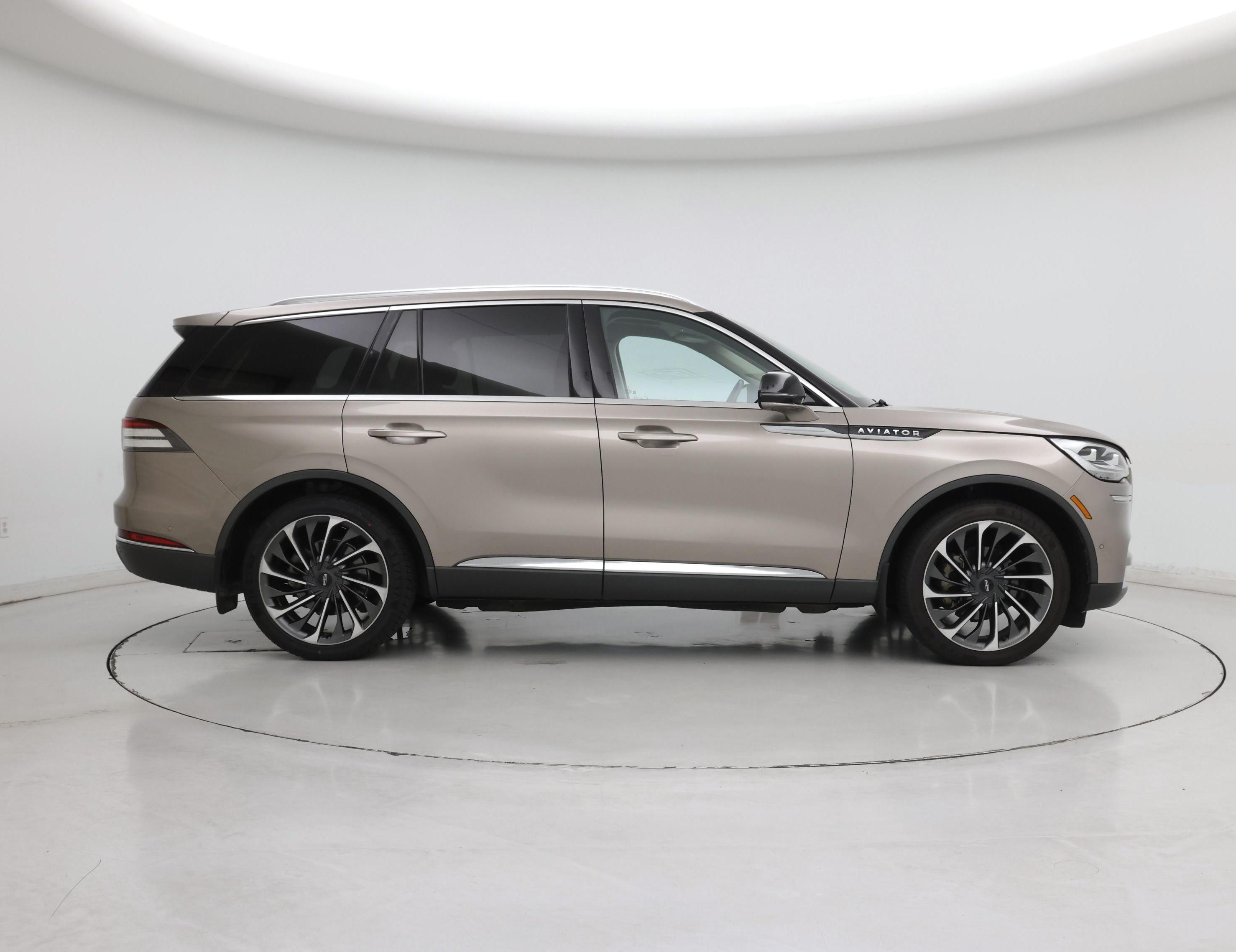 Thumbnail: 2020 Lincoln Aviator - 7