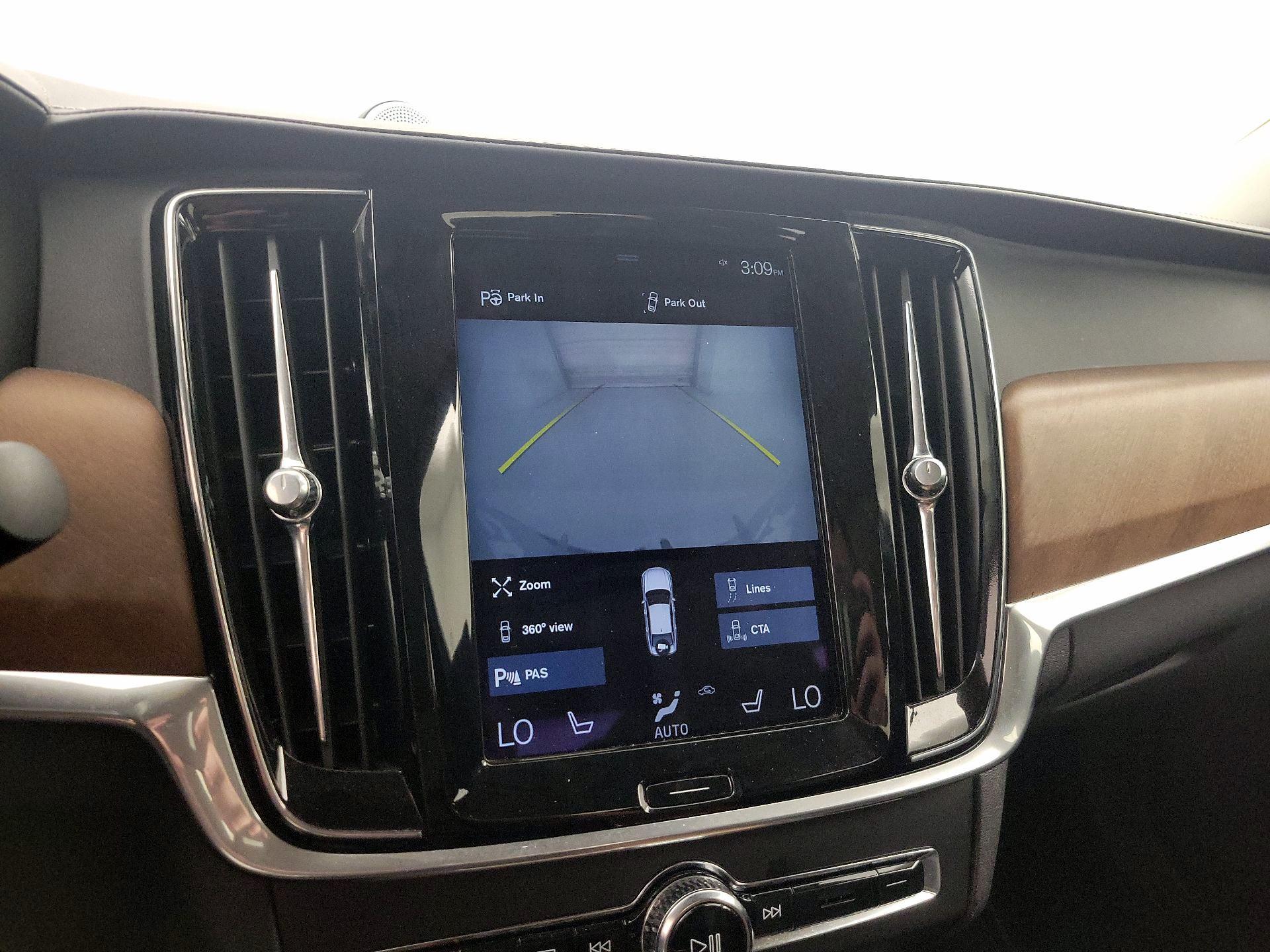 Thumbnail: 2017 Volvo S90 - 13